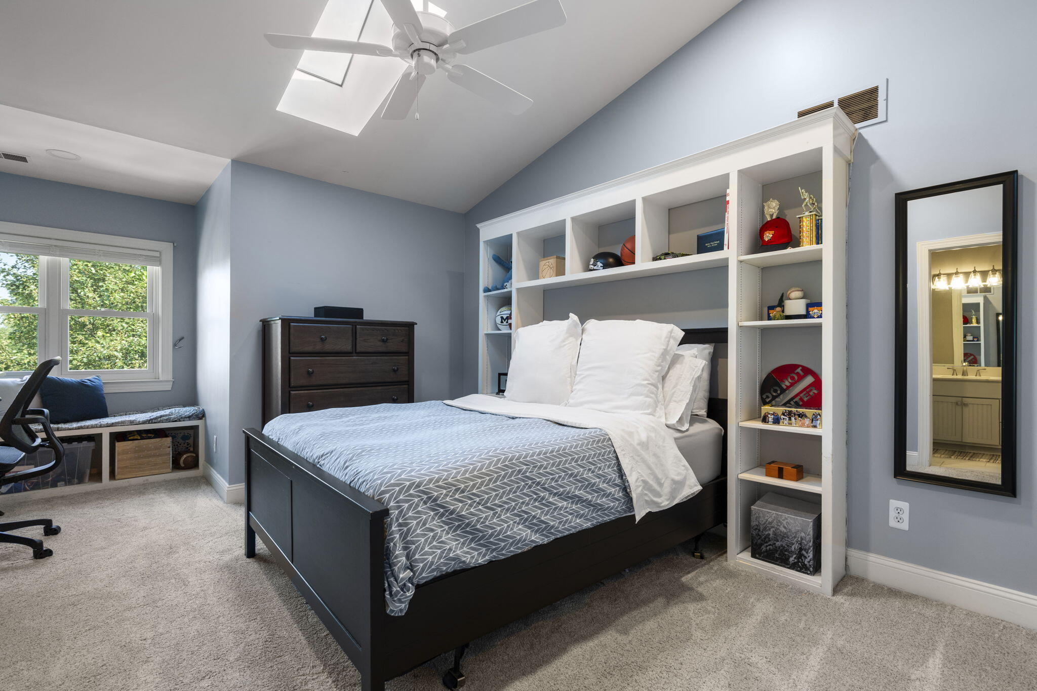 1730 Fairview Court