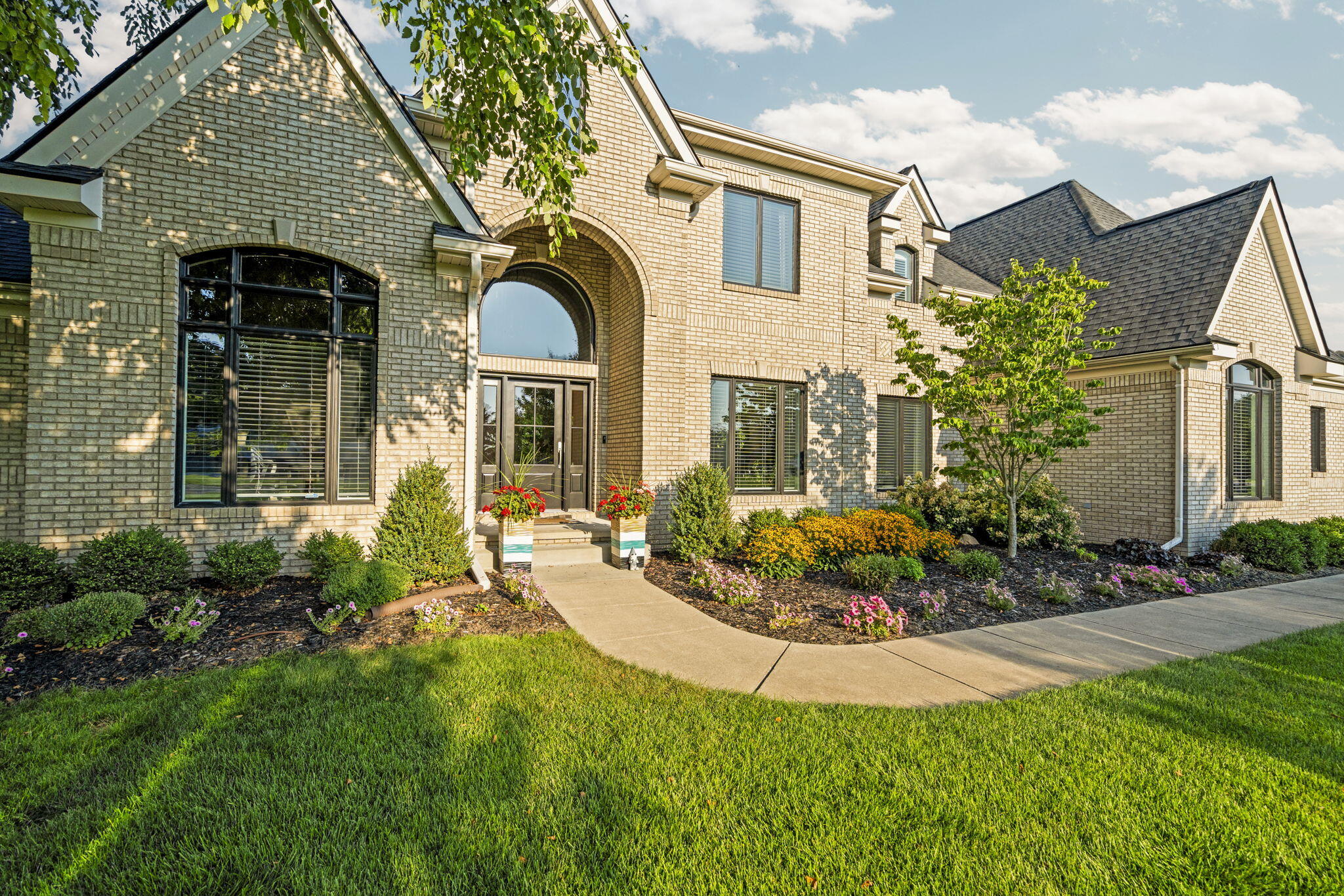 1730 Fairview Court