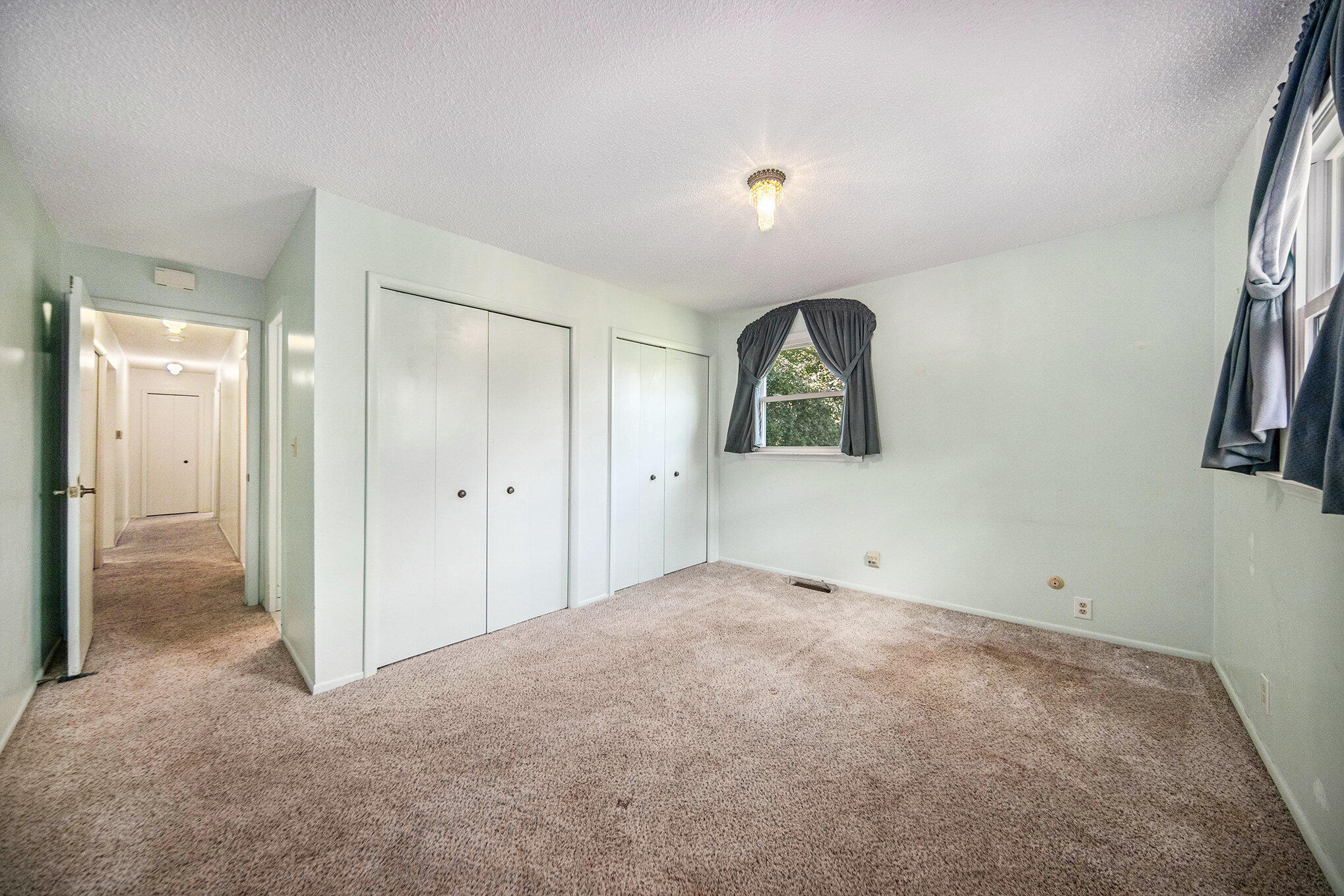 1480 Shevchenko Drive