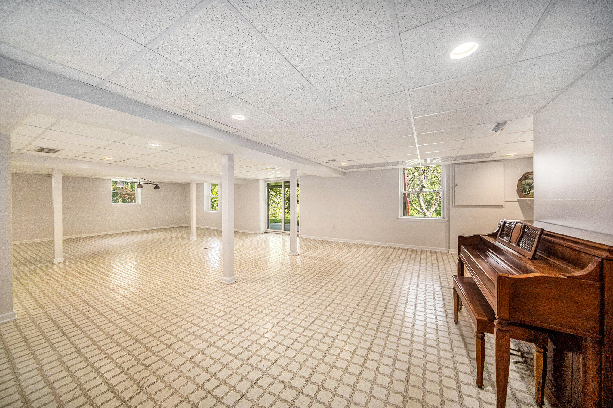 1480 Shevchenko Drive