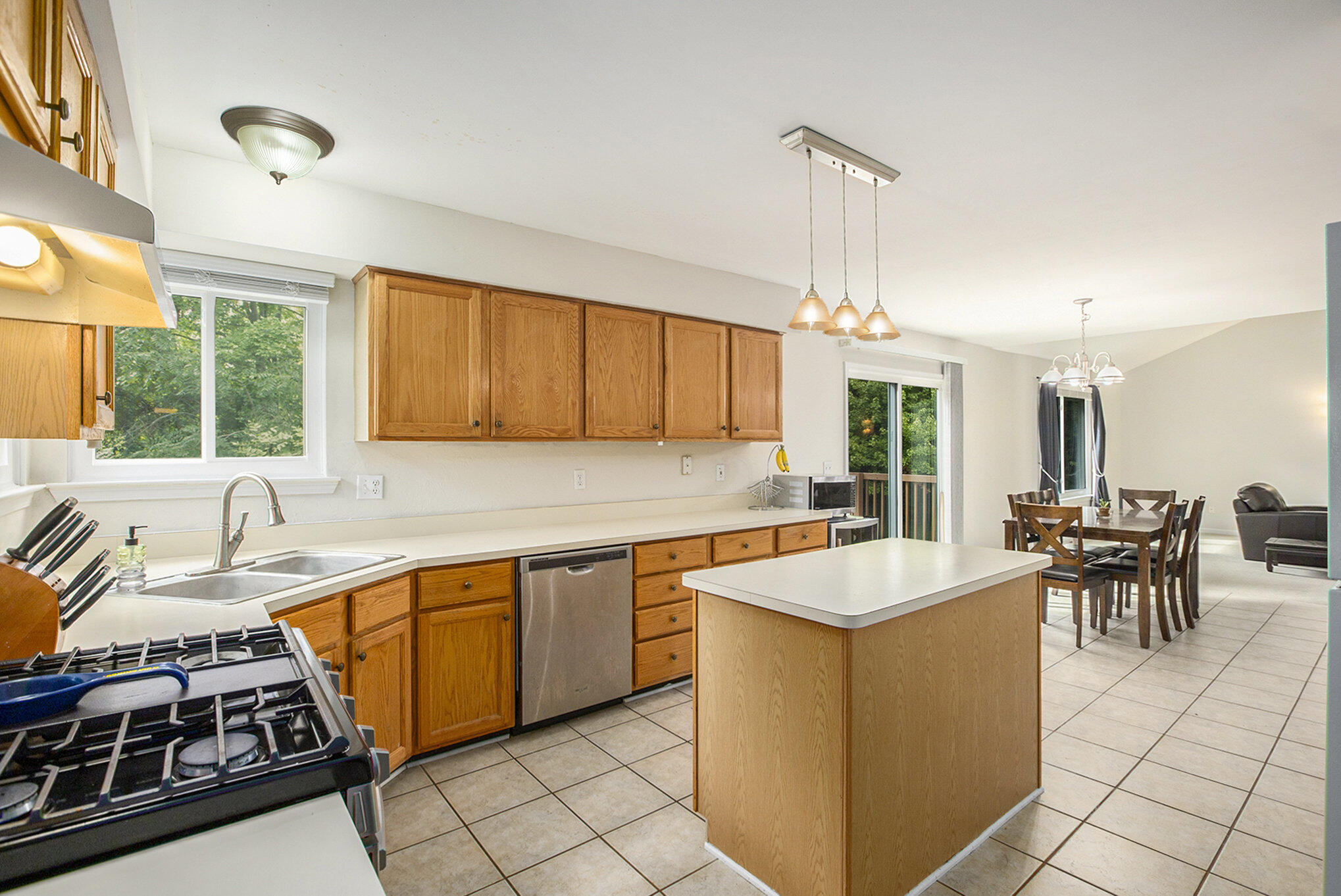 4559 Sycamore Drive