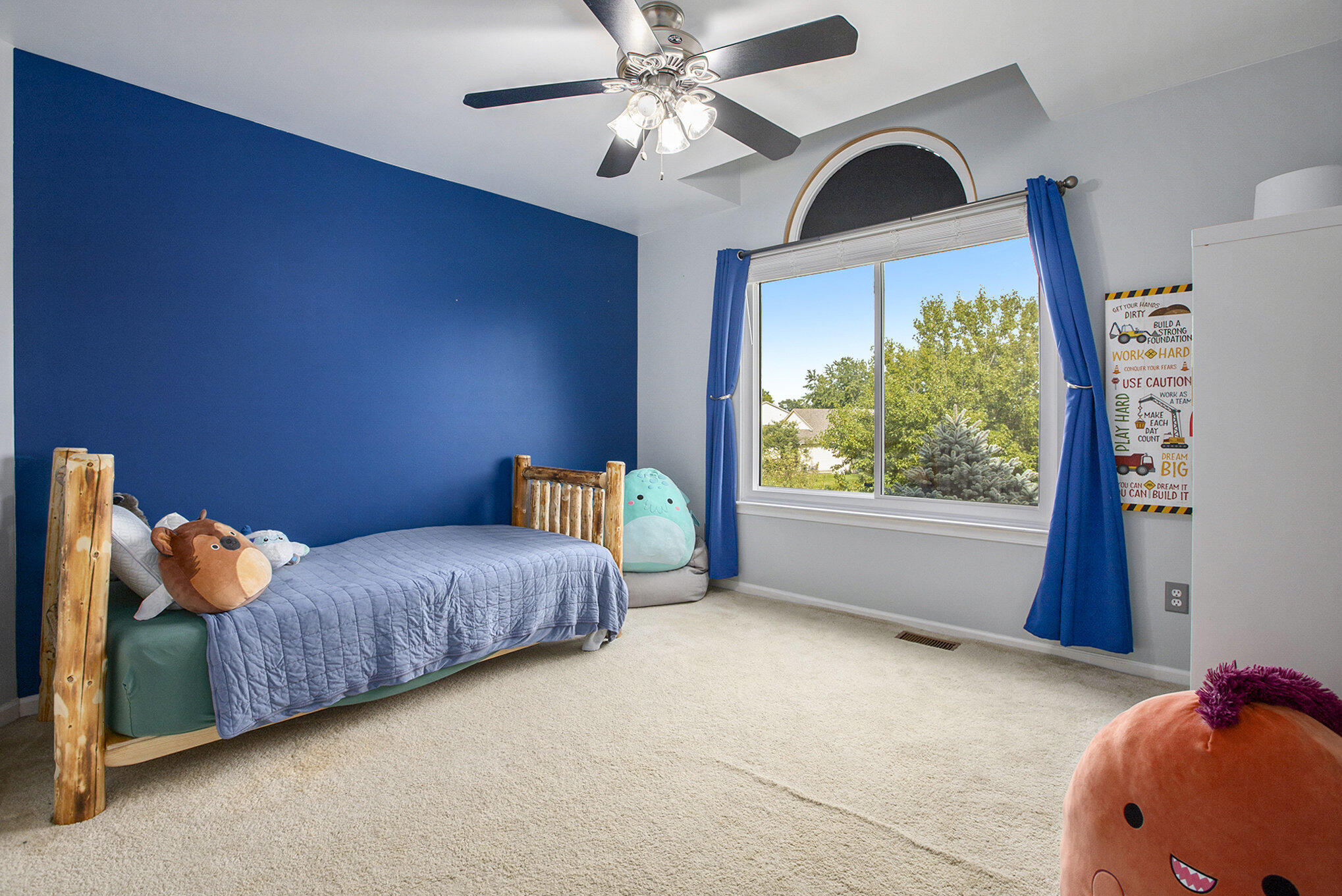 4559 Sycamore Drive