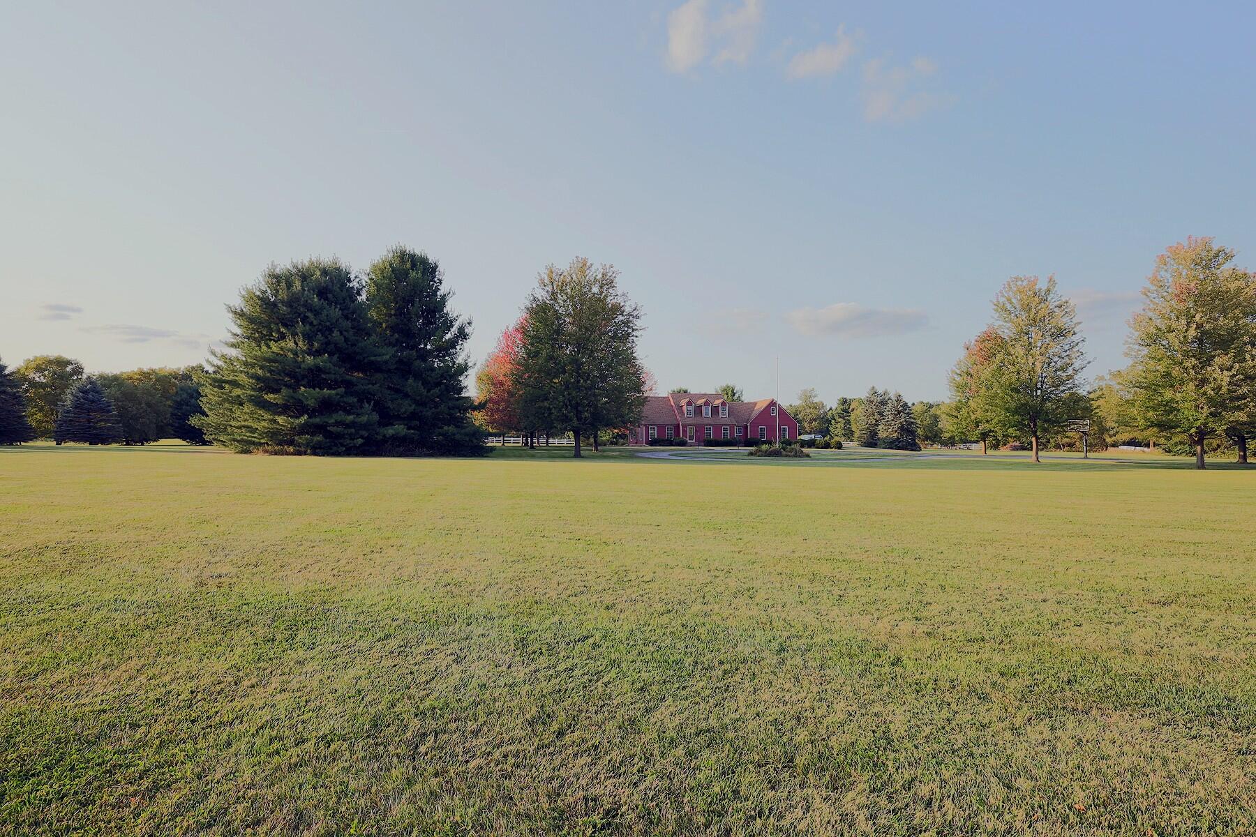 2244 Rivendell Lane, Ypsilanti