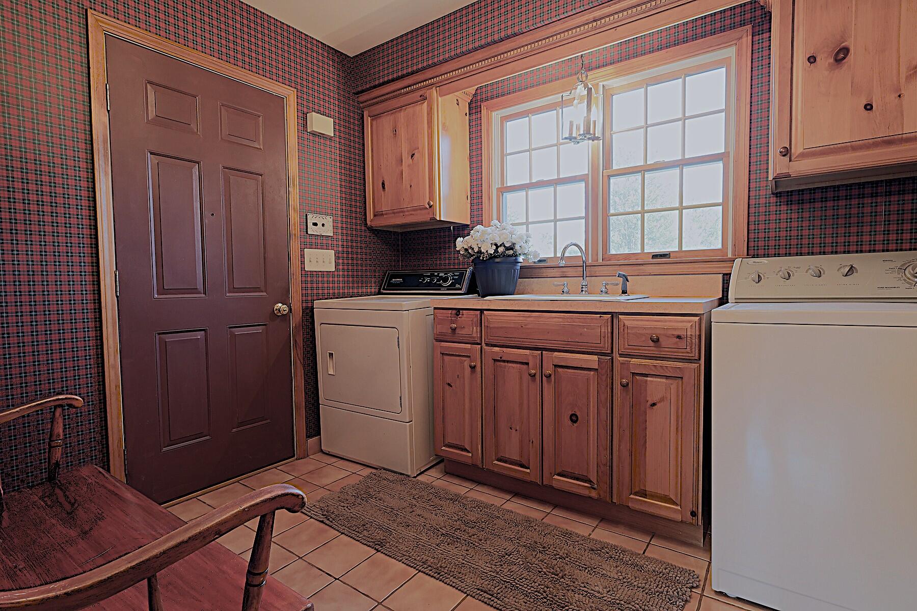 2244 Rivendell Lane, Ypsilanti