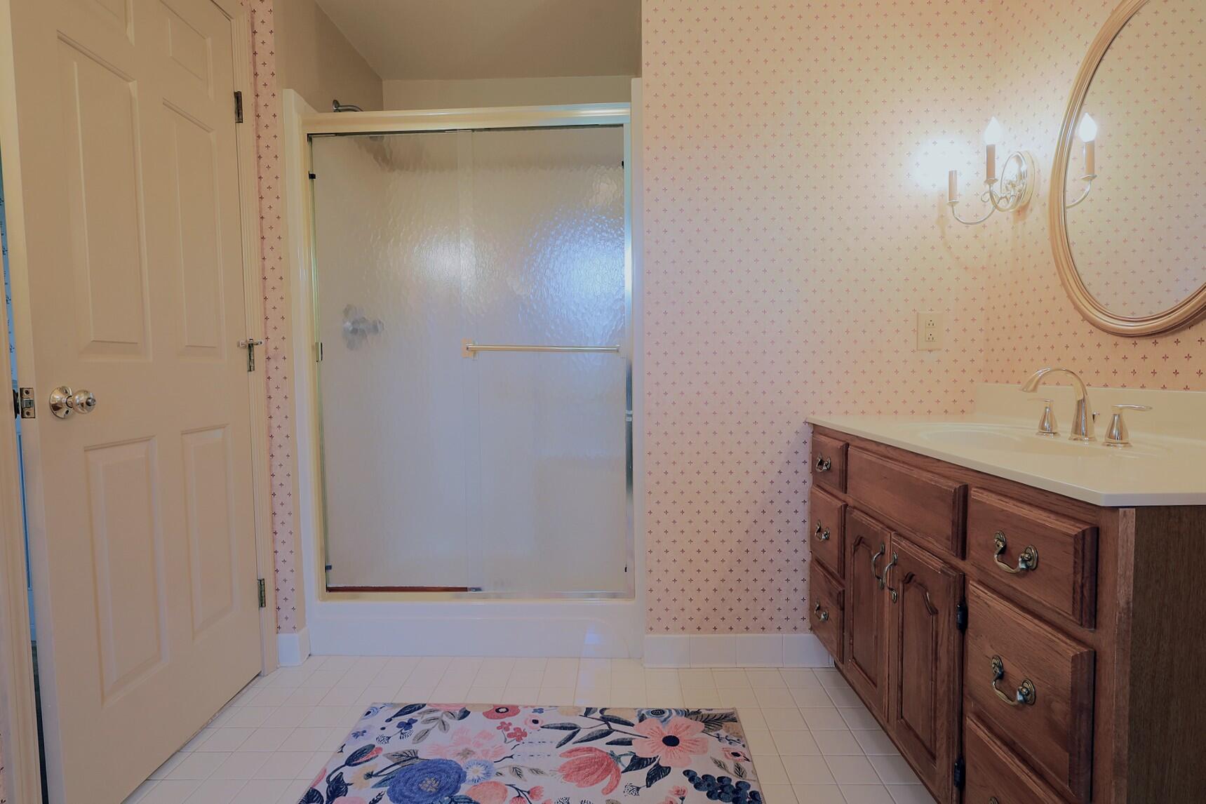 2244 Rivendell Lane, Ypsilanti