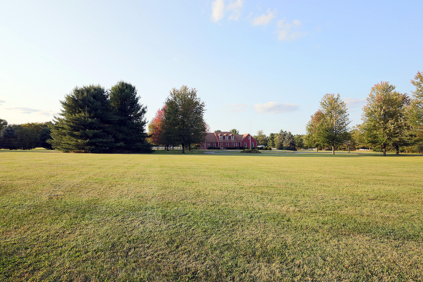 2244 Rivendell Lane, Ypsilanti