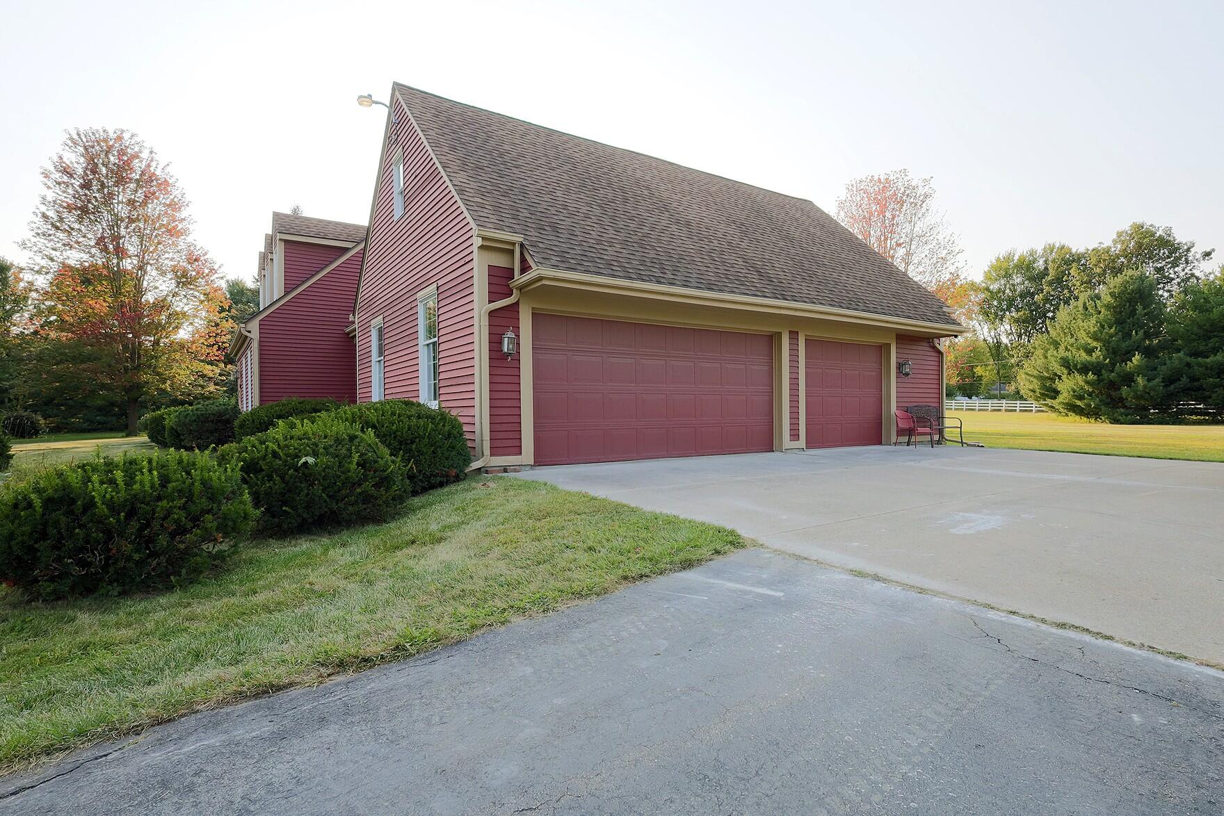 2244 Rivendell Lane, Ypsilanti