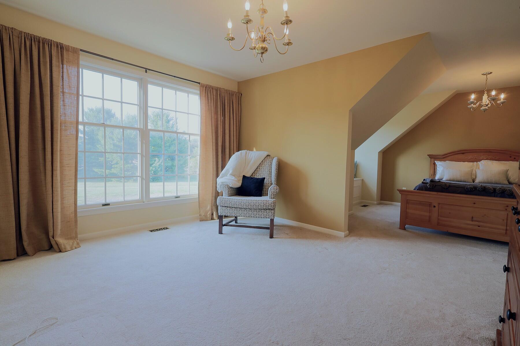 2244 Rivendell Lane, Ypsilanti