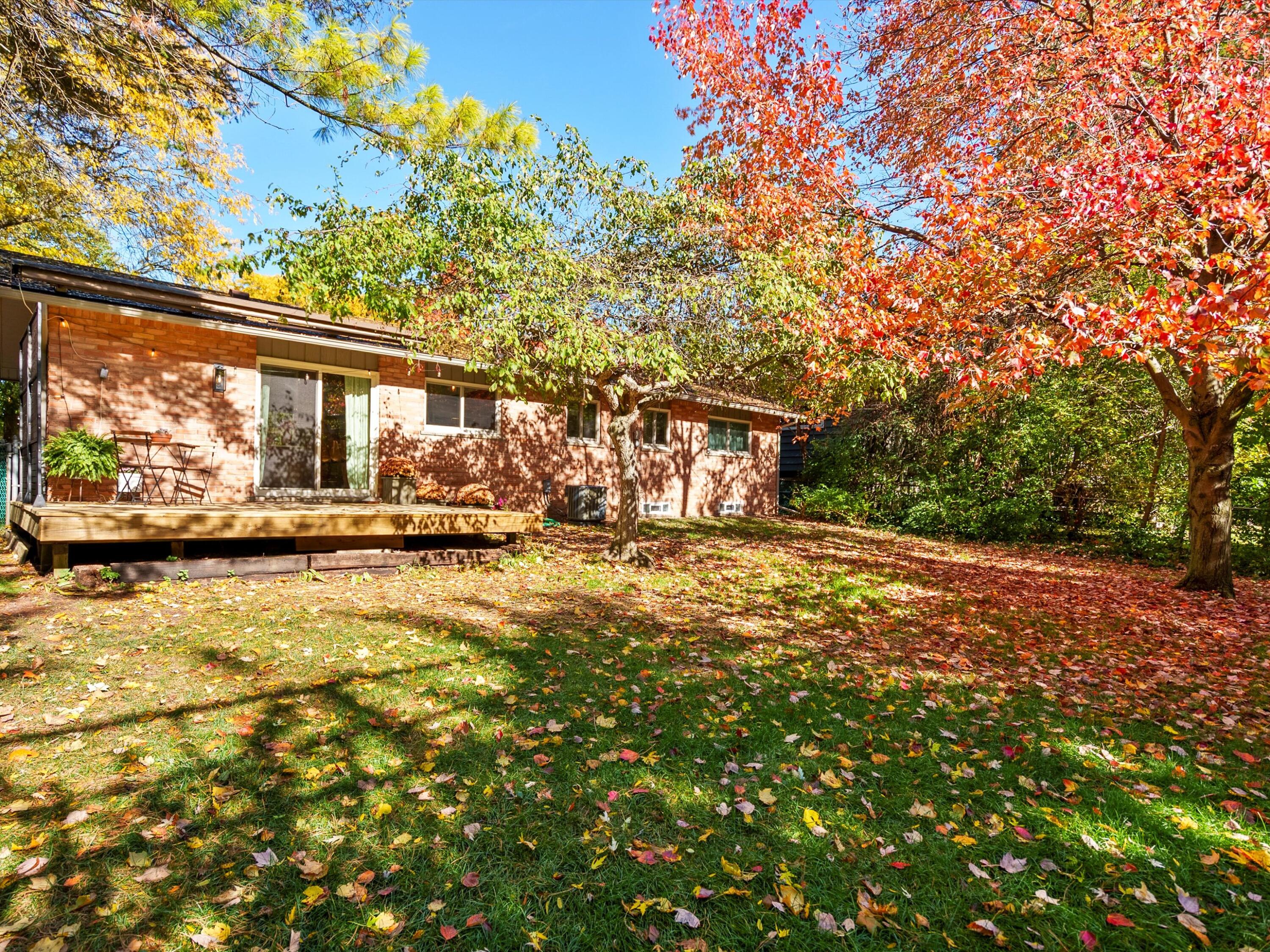 1360 Pine Valley Court, Ann Arbor