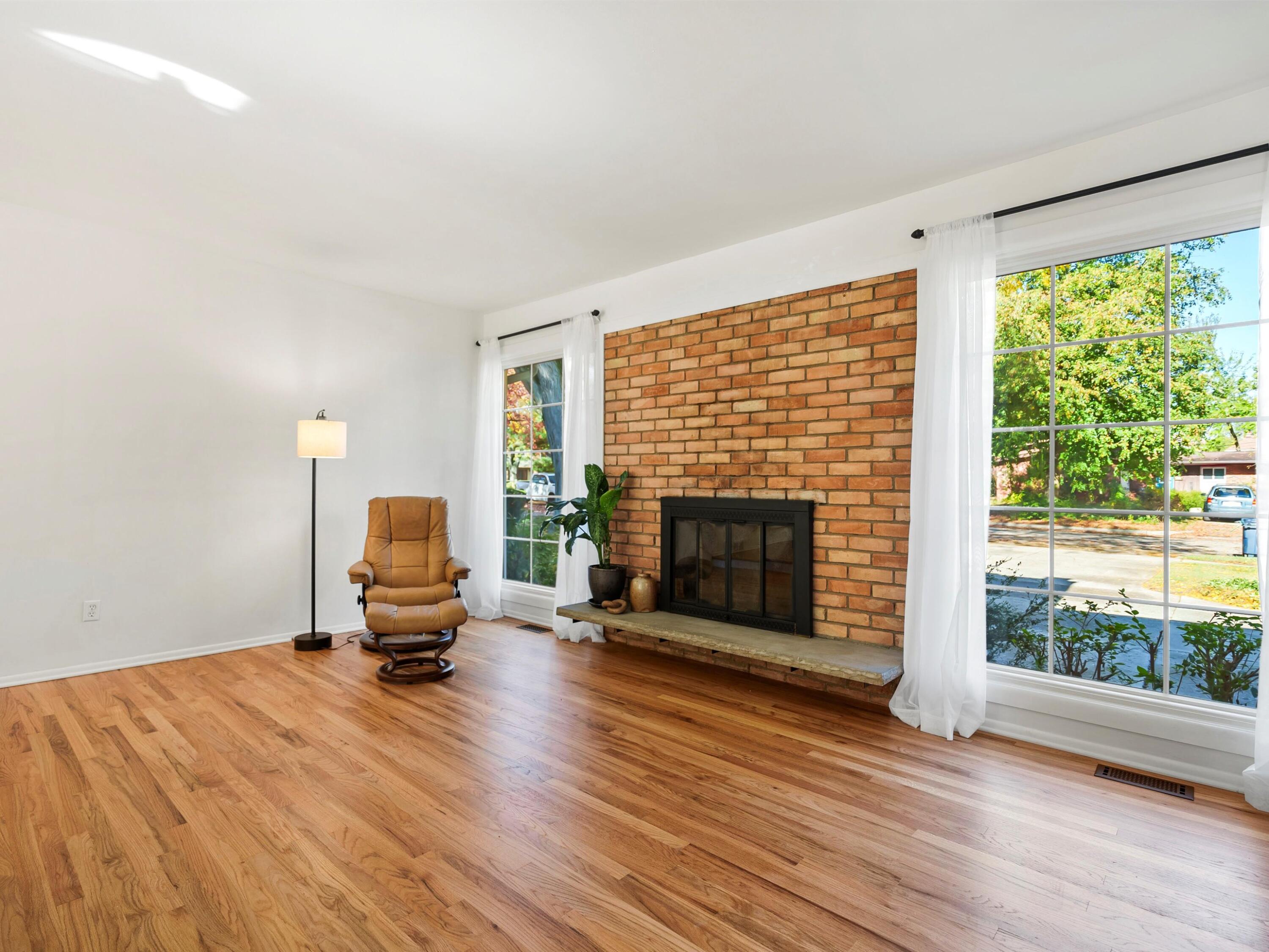 1360 Pine Valley Court, Ann Arbor