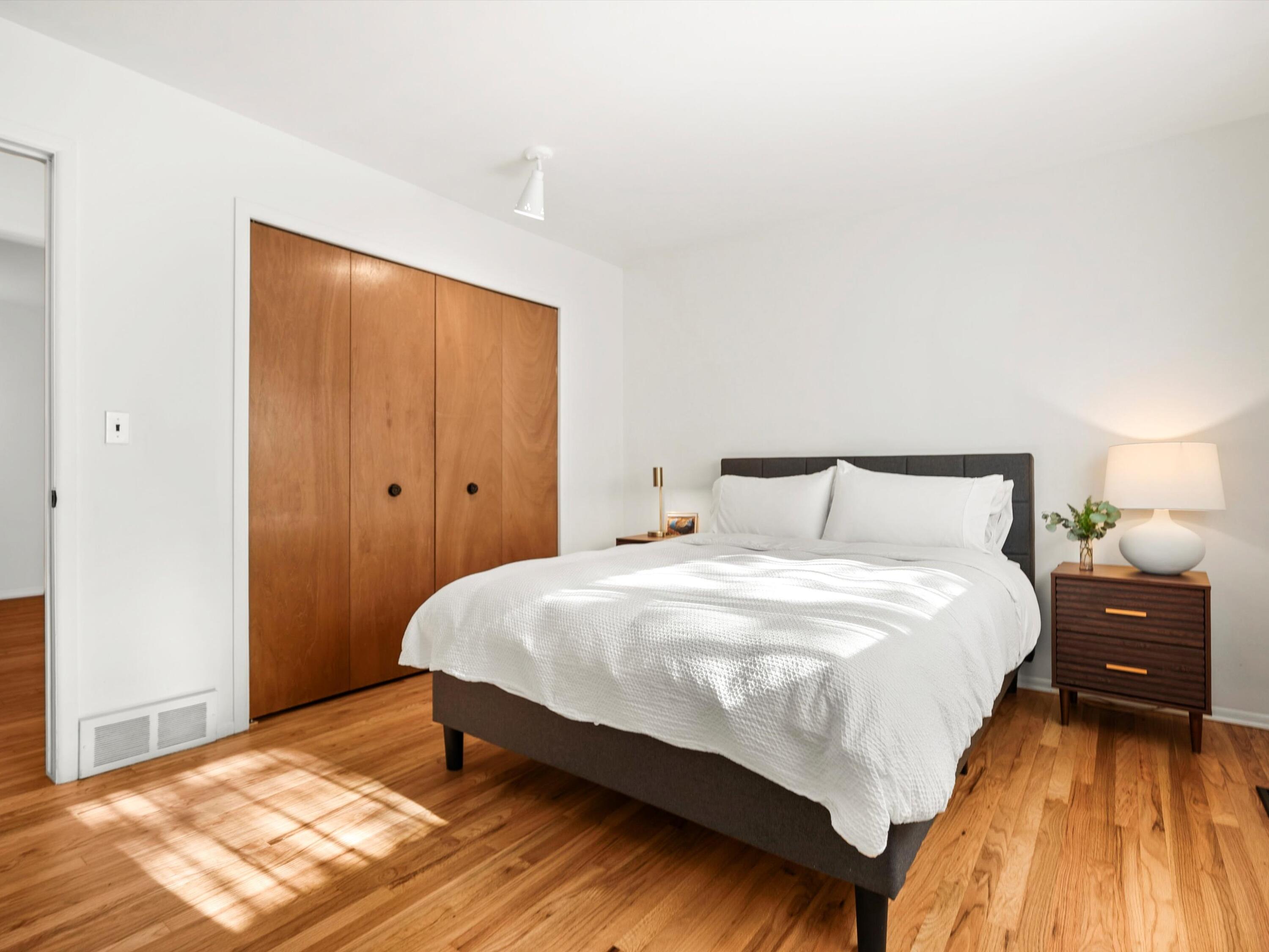 1360 Pine Valley Court, Ann Arbor