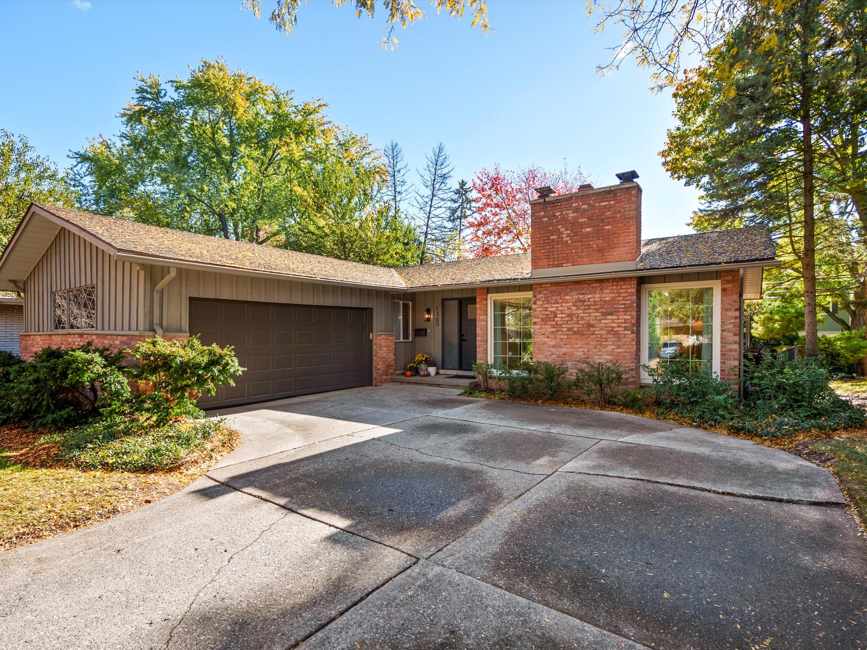 1360 Pine Valley Court, Ann Arbor