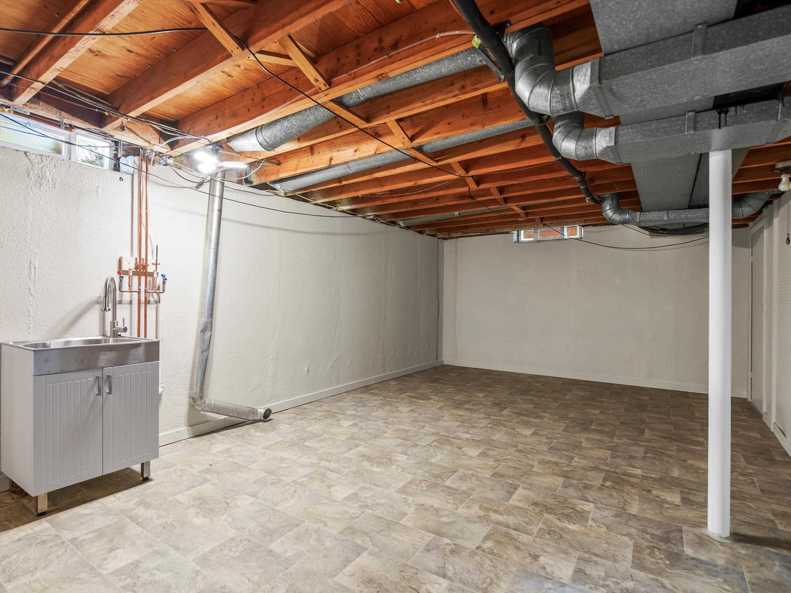 1360 Pine Valley Court, Ann Arbor