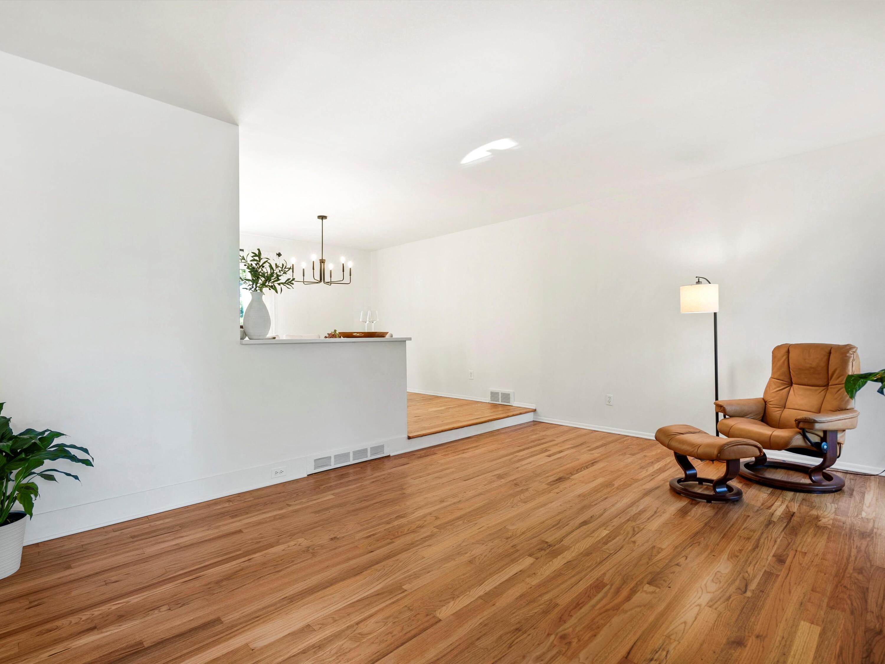 1360 Pine Valley Court, Ann Arbor