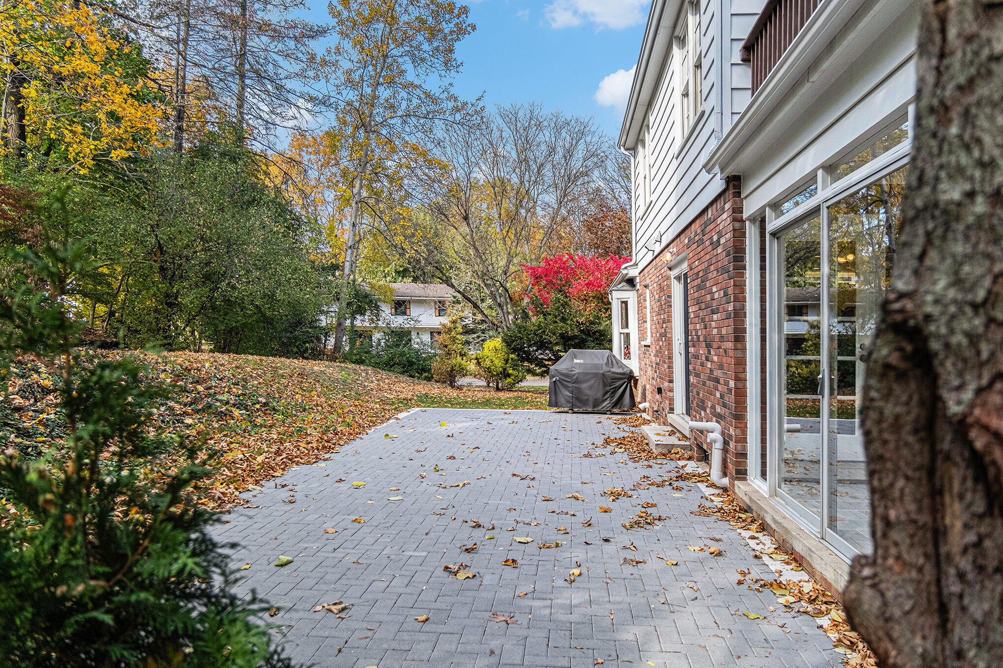 3075 Hunting Valley Drive