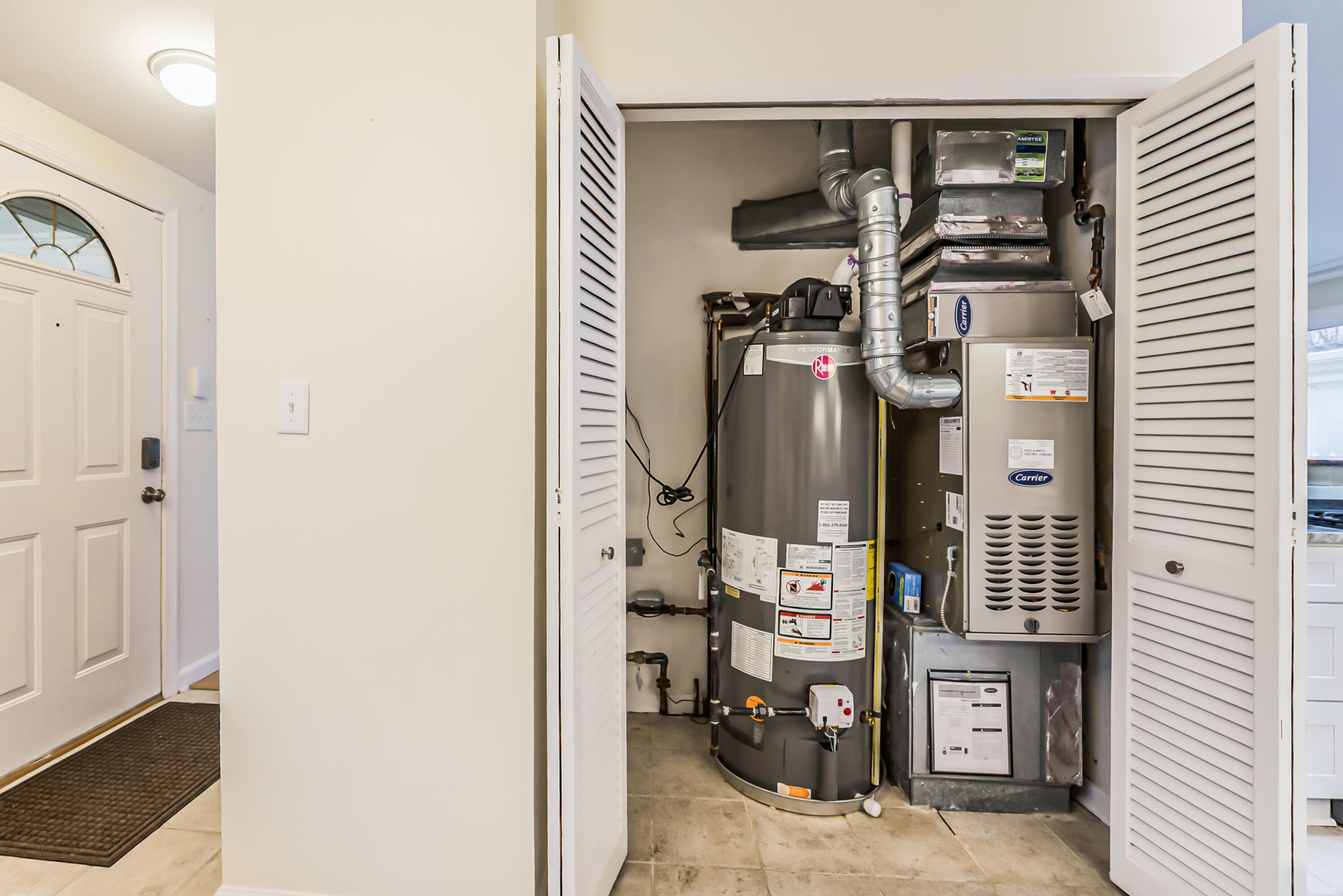 2831 Canterbury Road