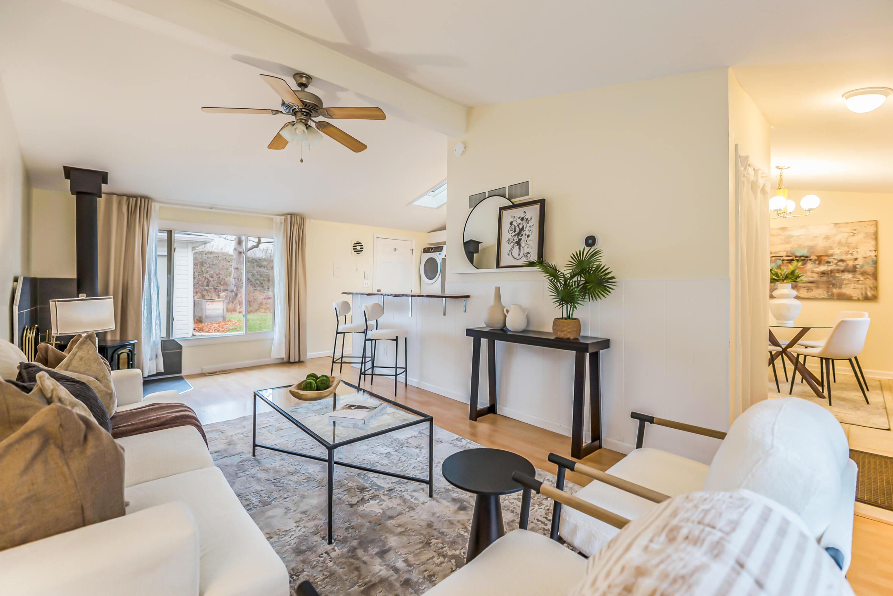 2831 Canterbury Road