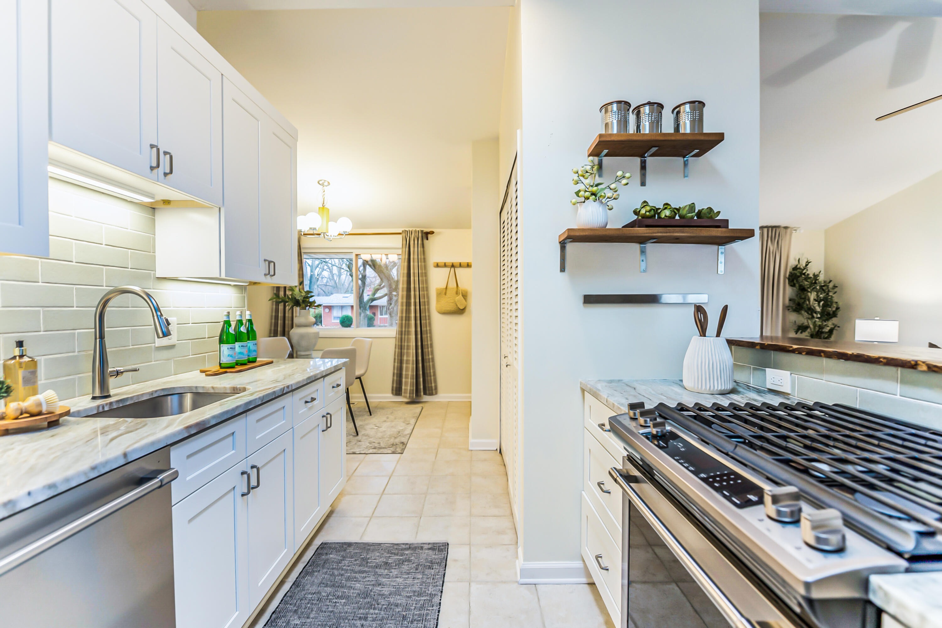 2831 Canterbury Road