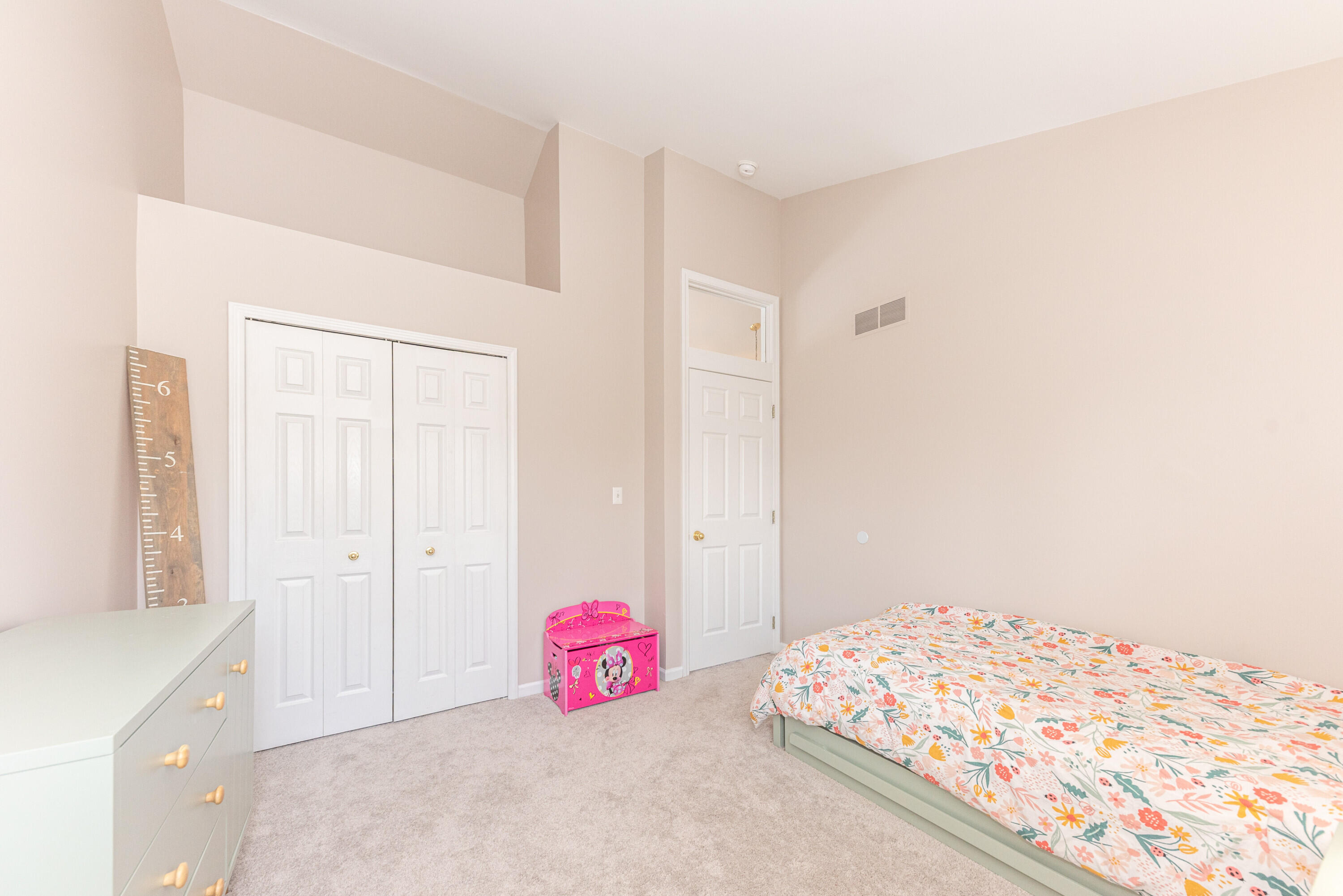 5620 Le Blanc Avenue