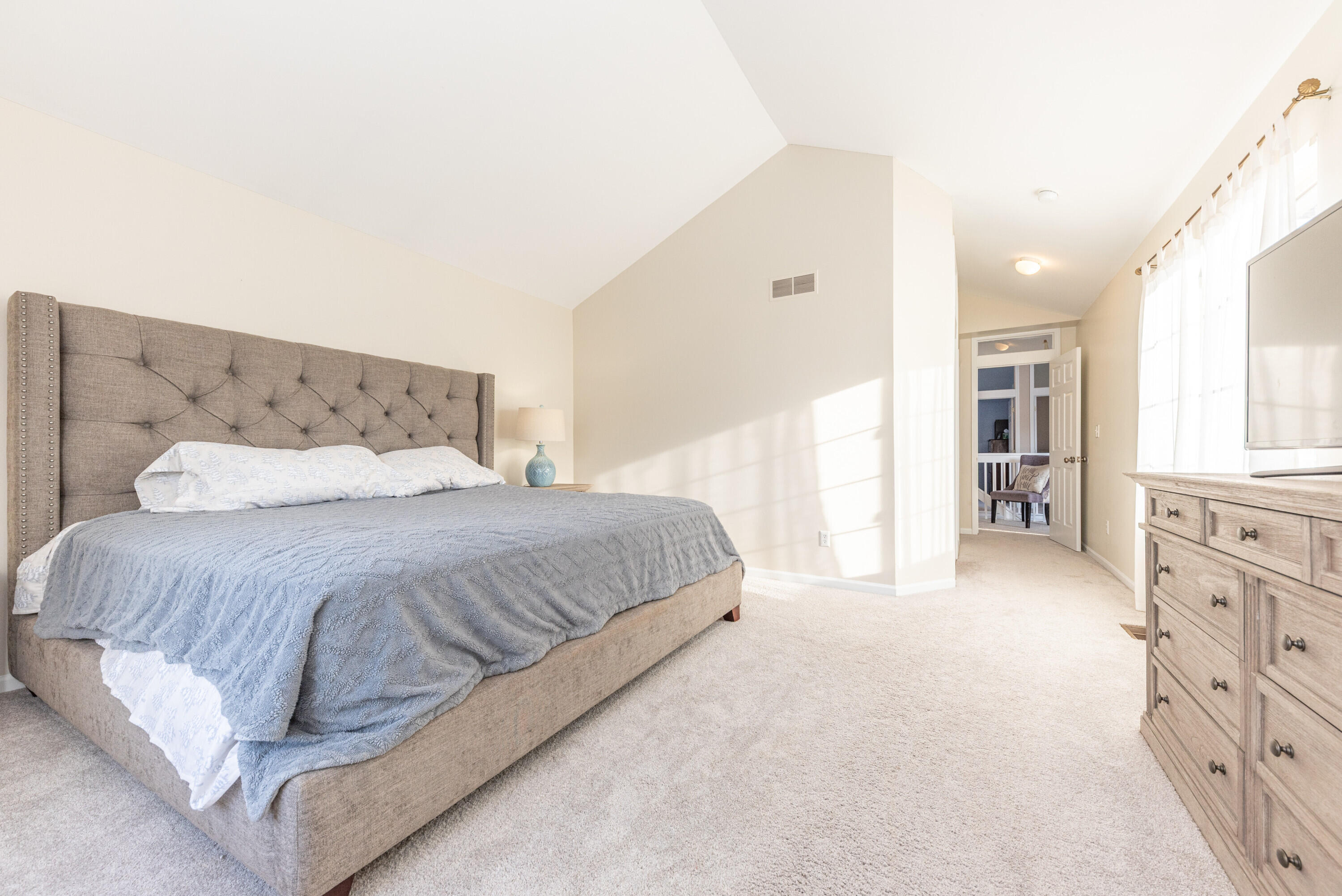 5620 Le Blanc Avenue