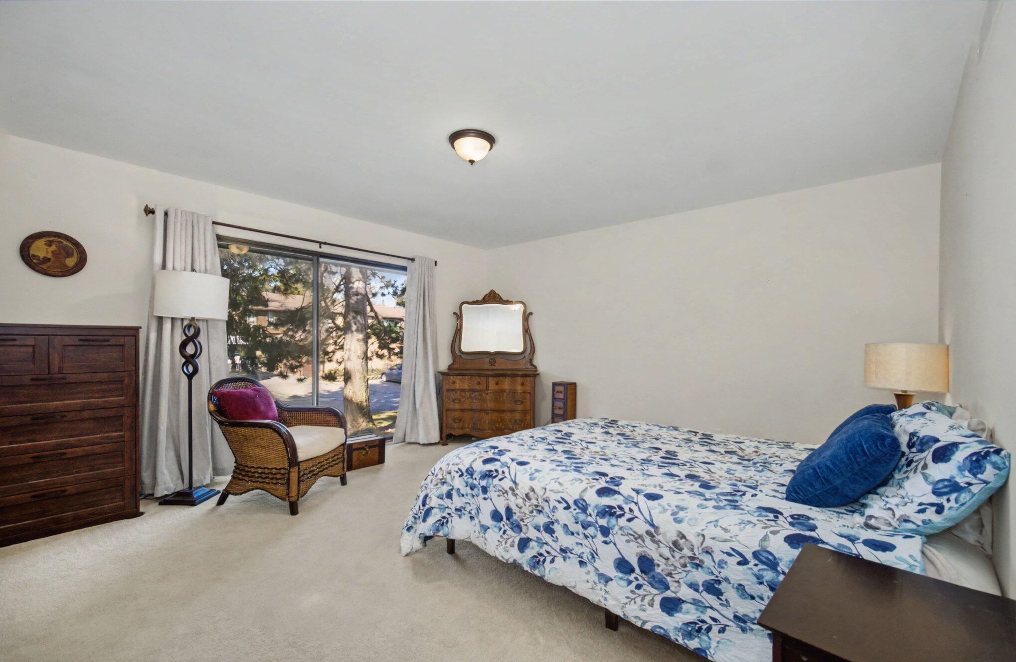 863 Greenhills Drive