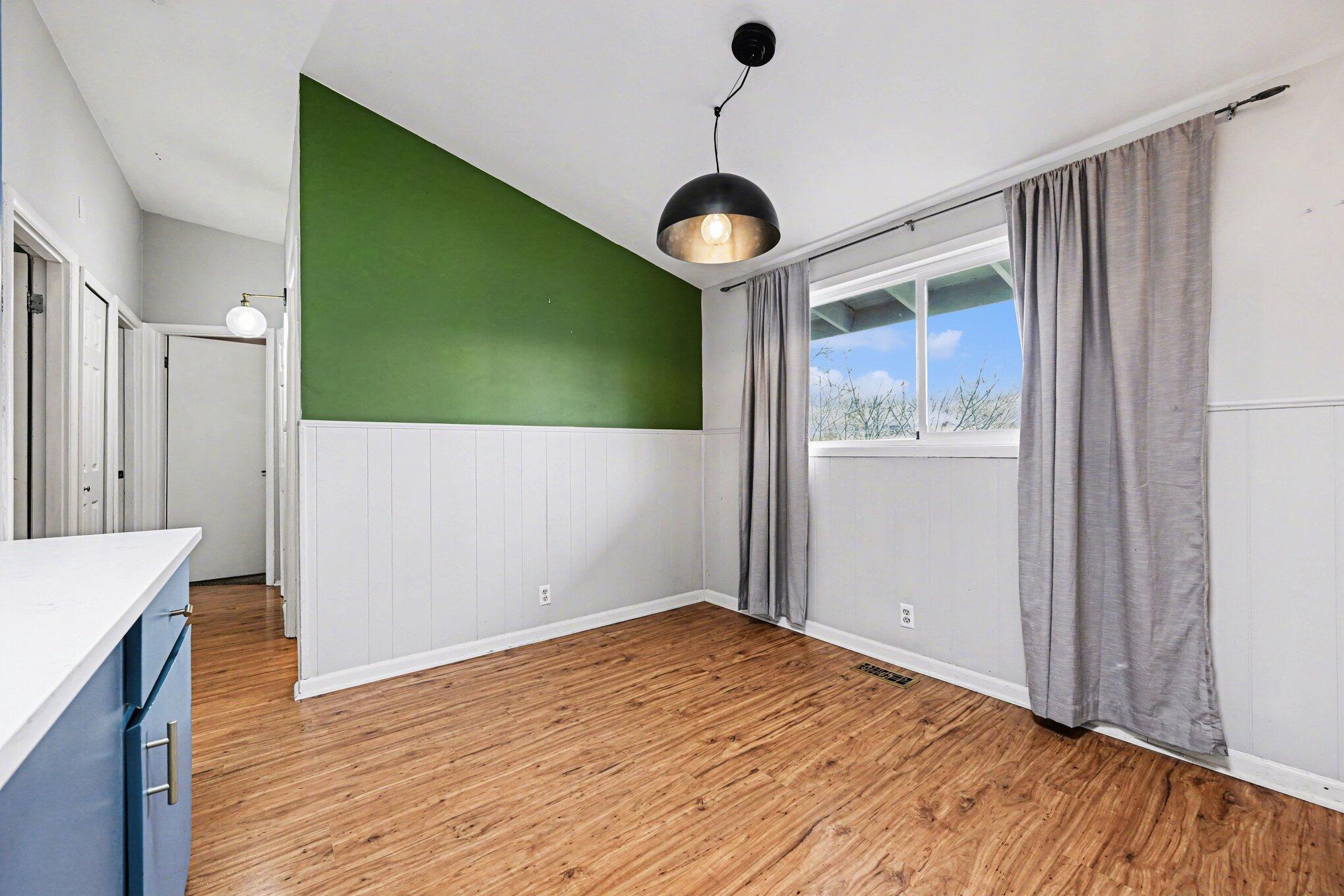 2840 Canterbury Road