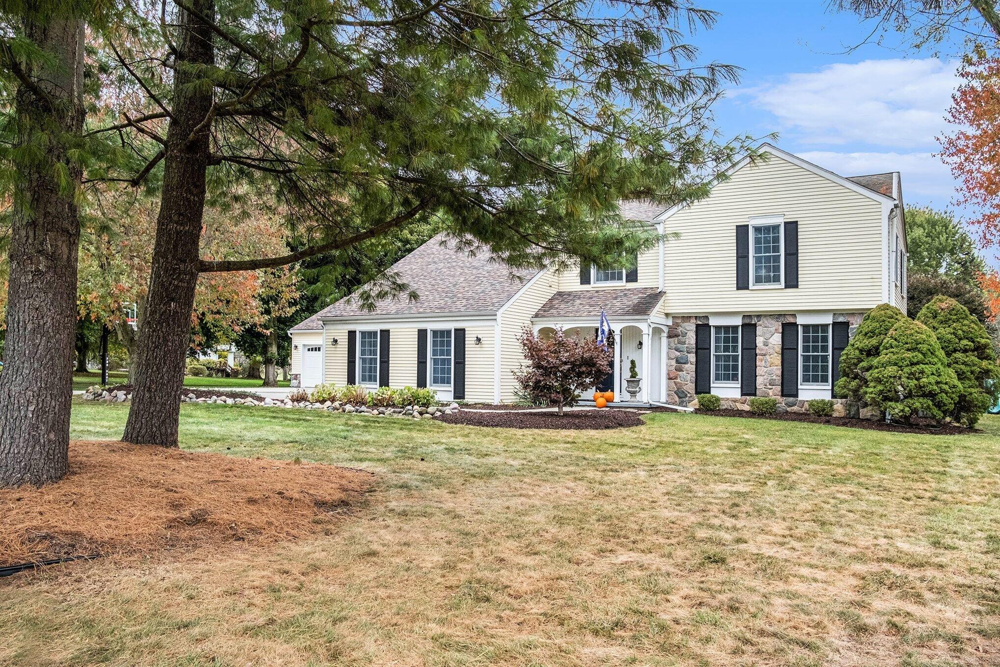 5589 Tanglewood Drive