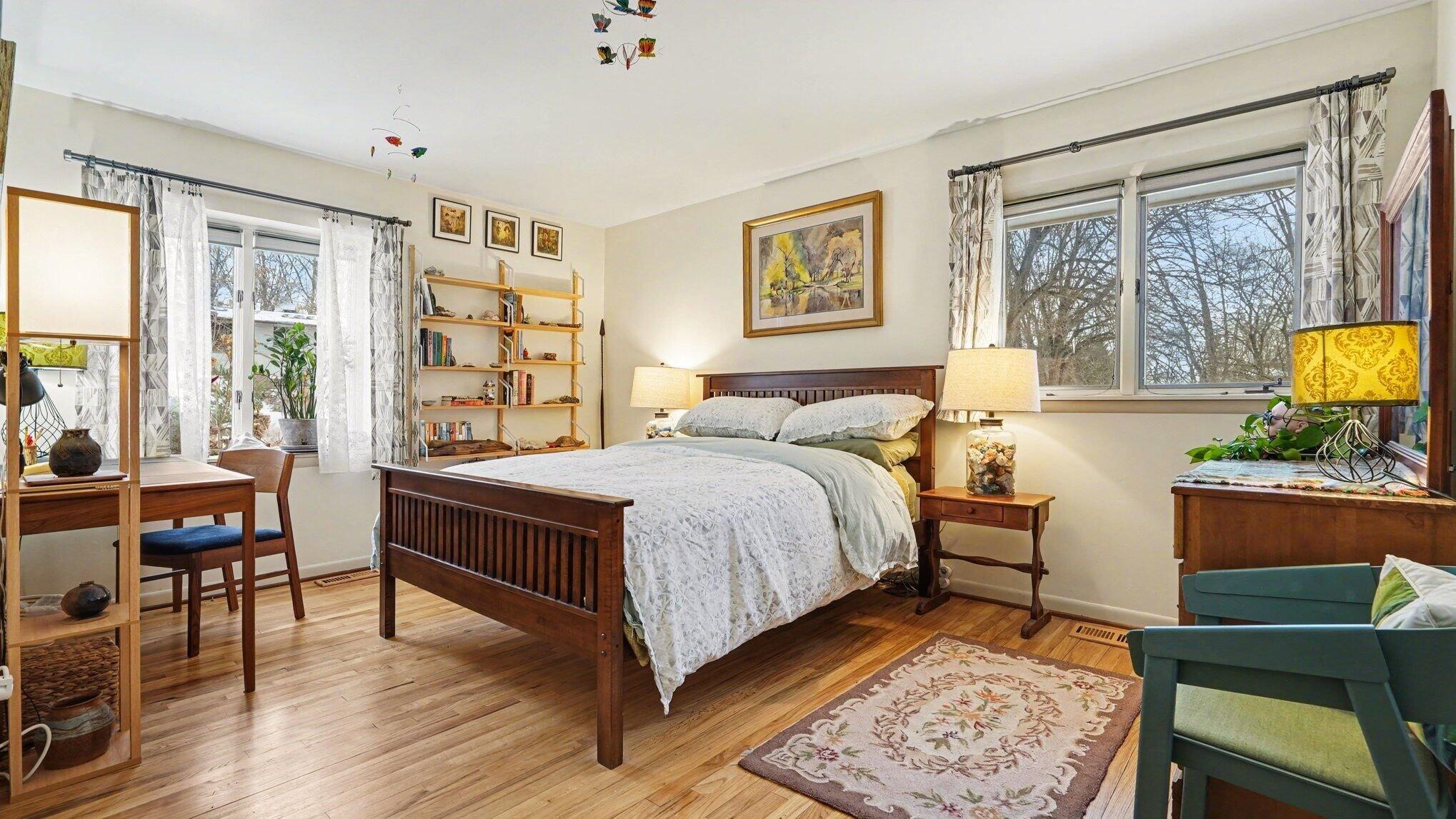 442 Huntington Place