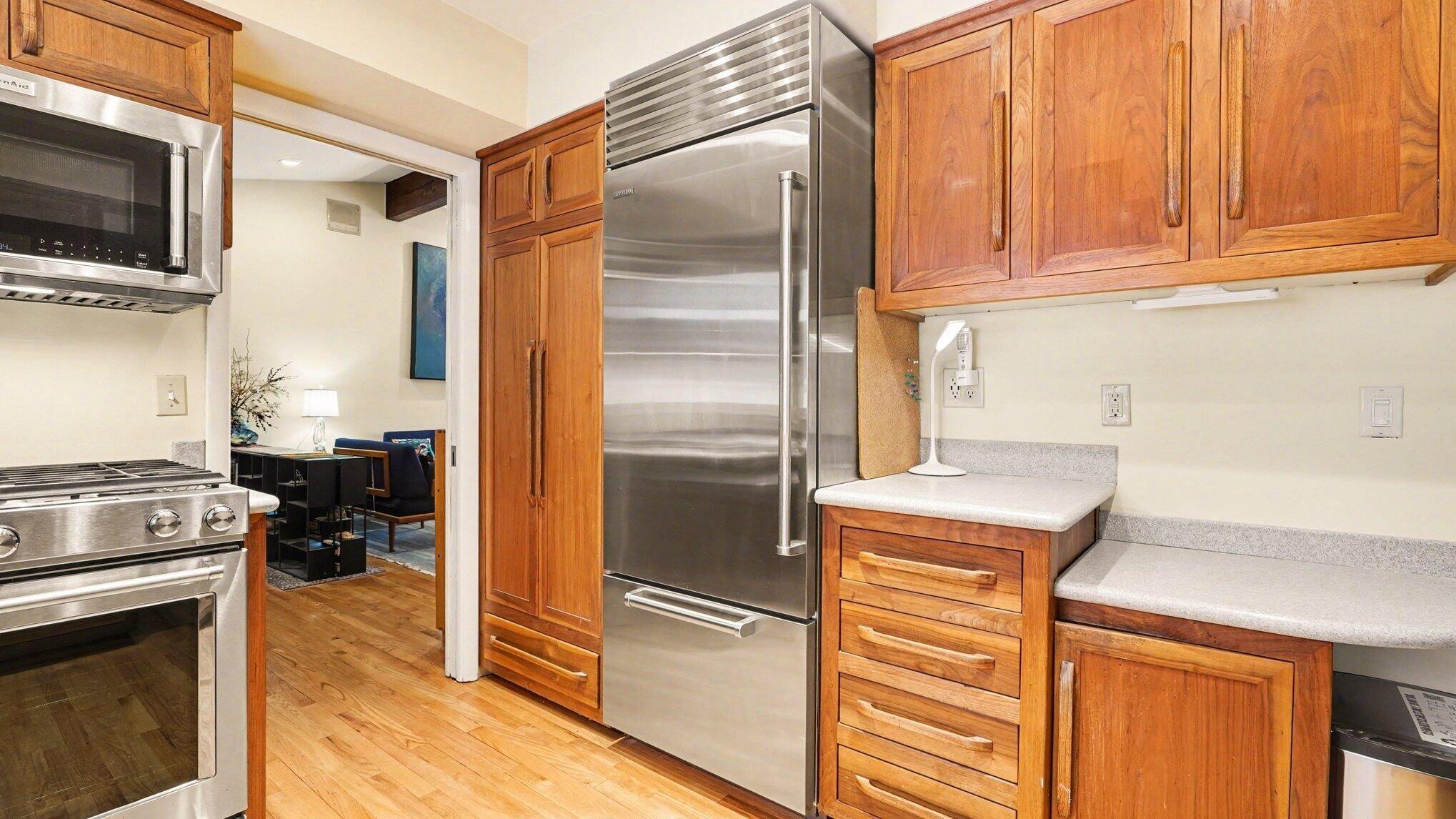 442 Huntington Place