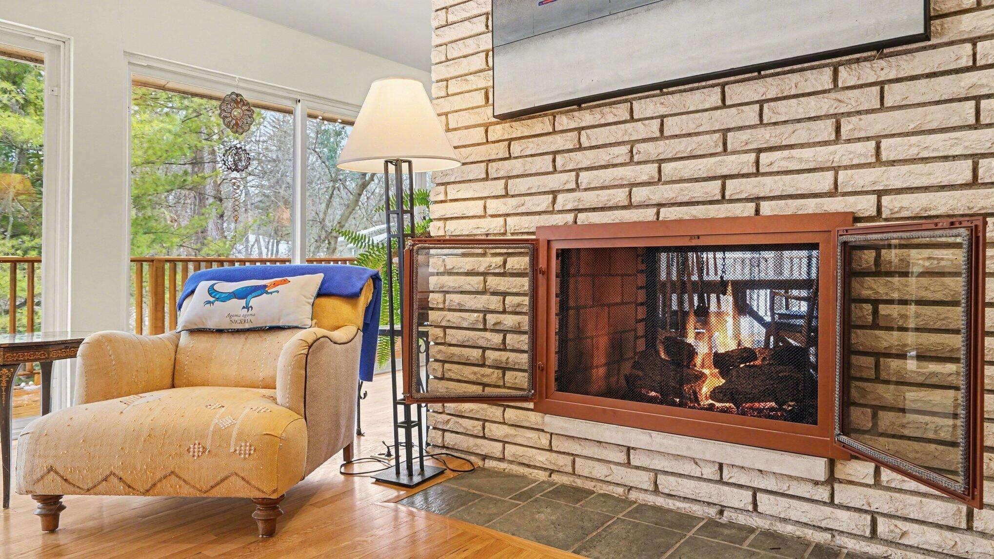 442 Huntington Place