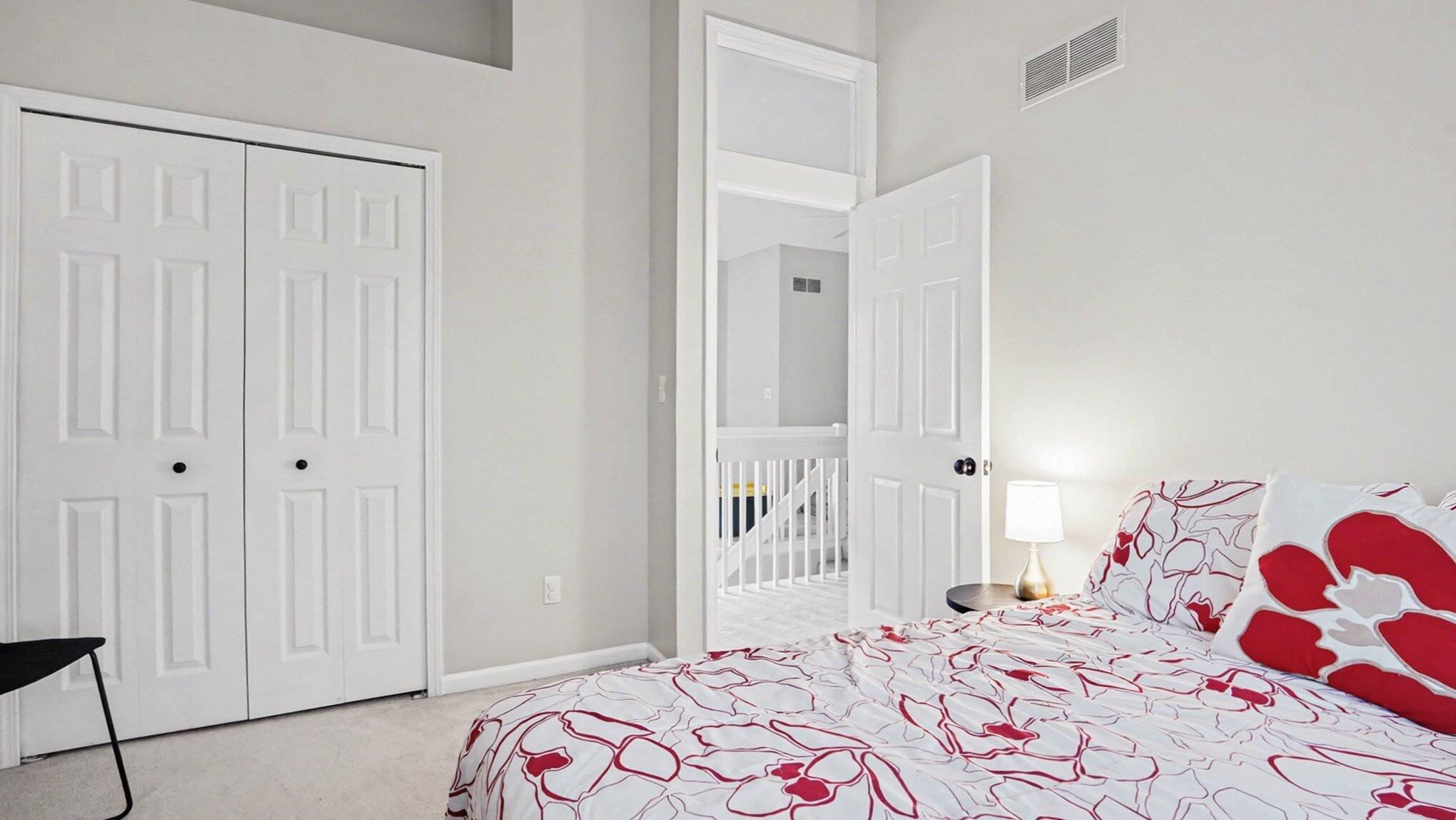 5692 Versailles Avenue