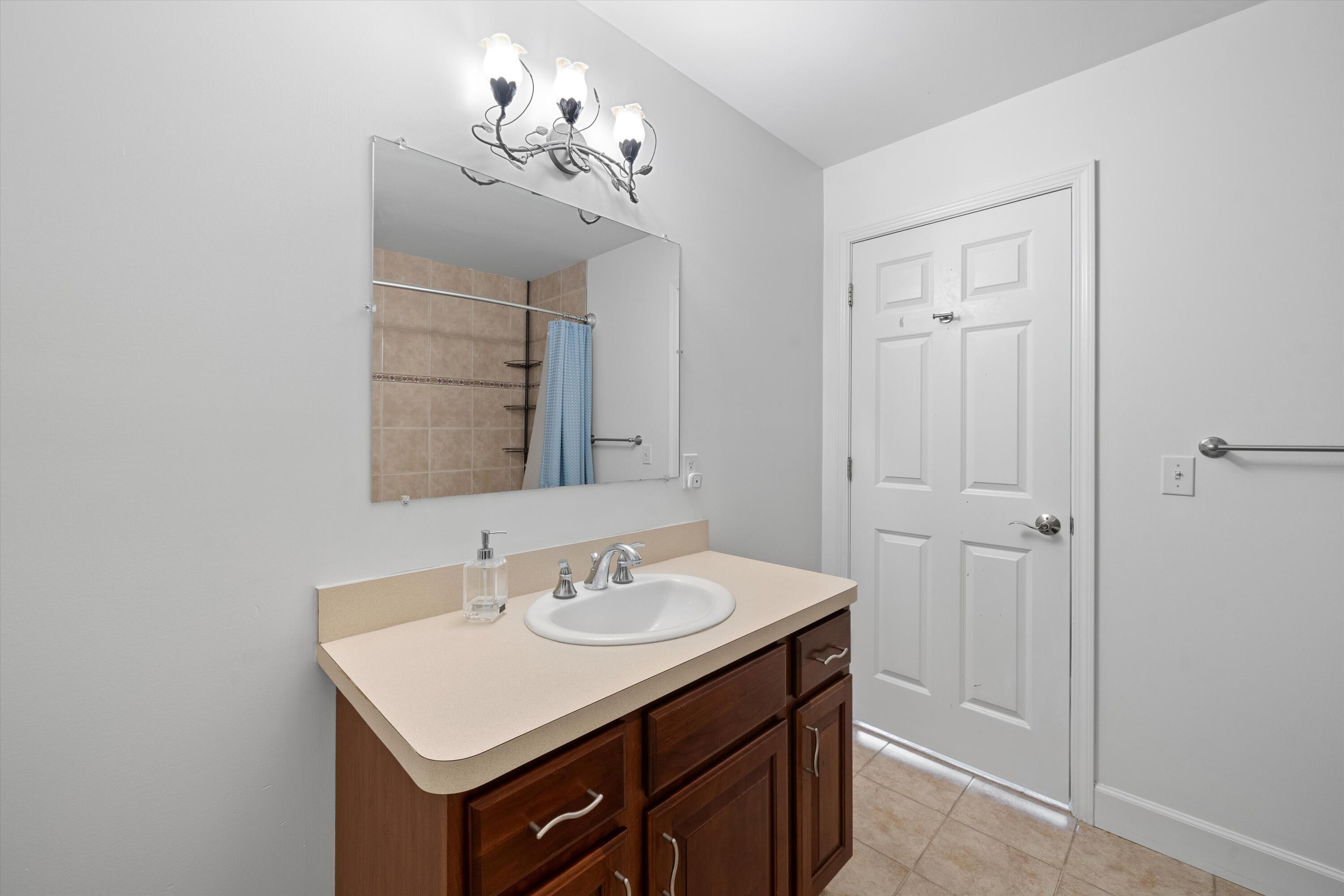 3443 Oak Park Drive
