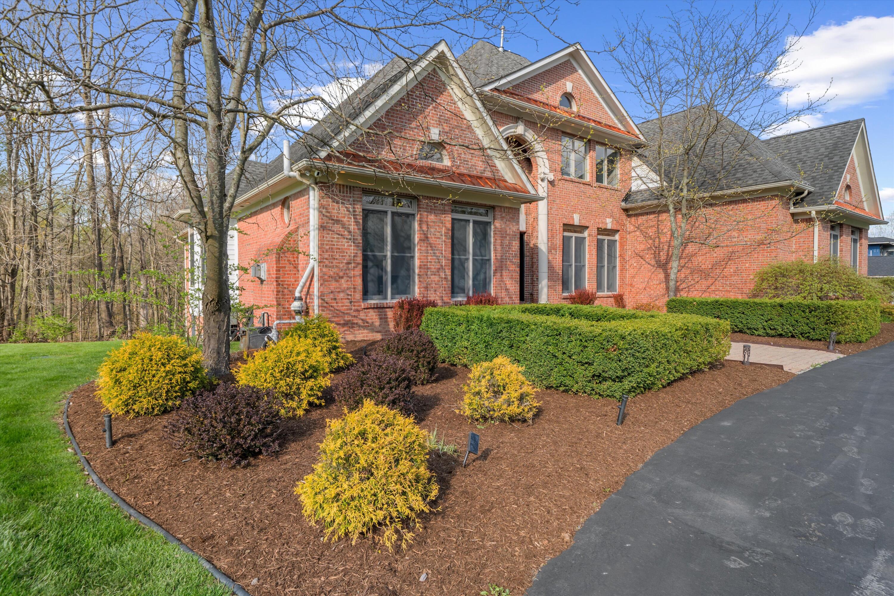 3443 Oak Park Drive