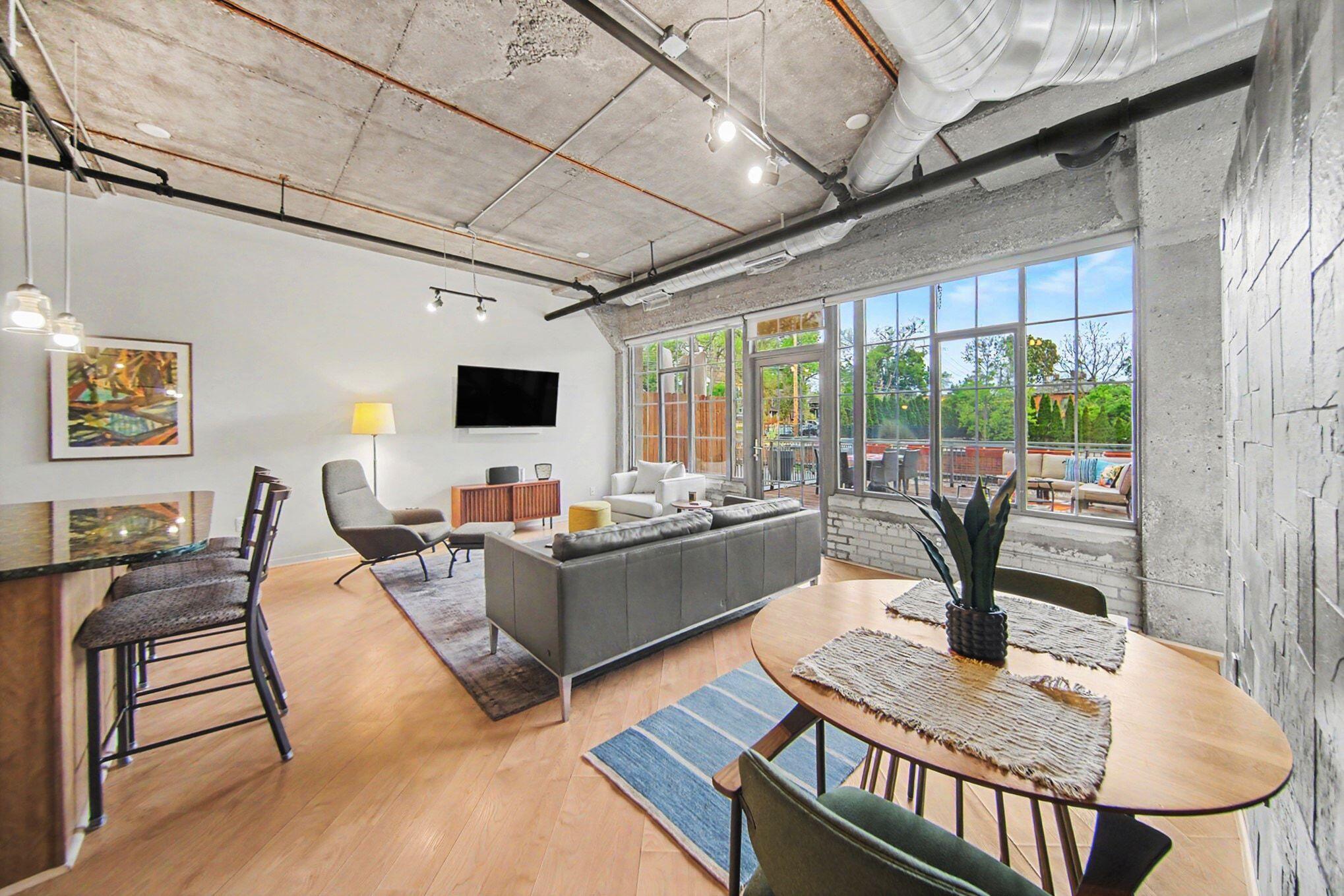 315 Second Street 216