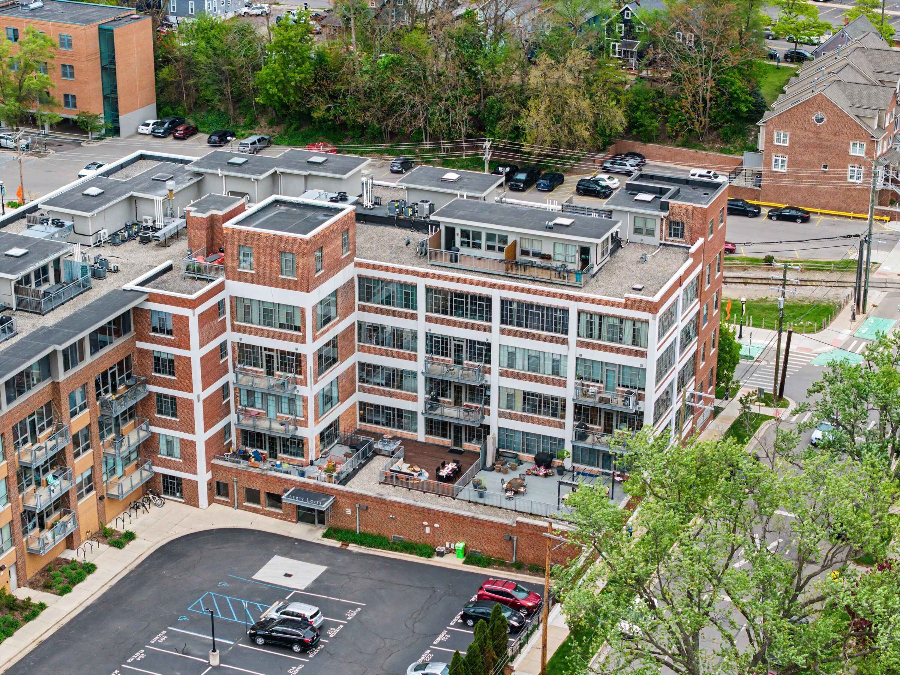 315 Second Street 216