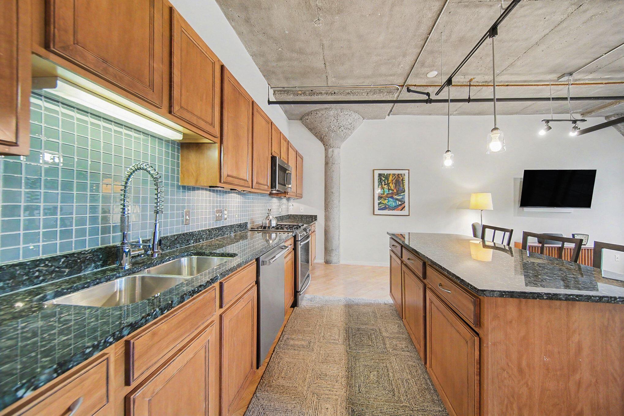 315 Second Street 216