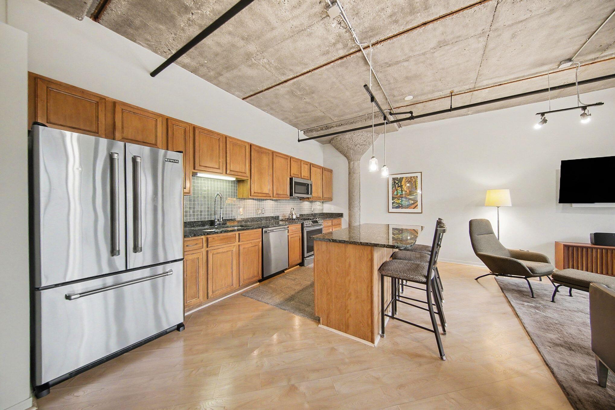 315 Second Street 216