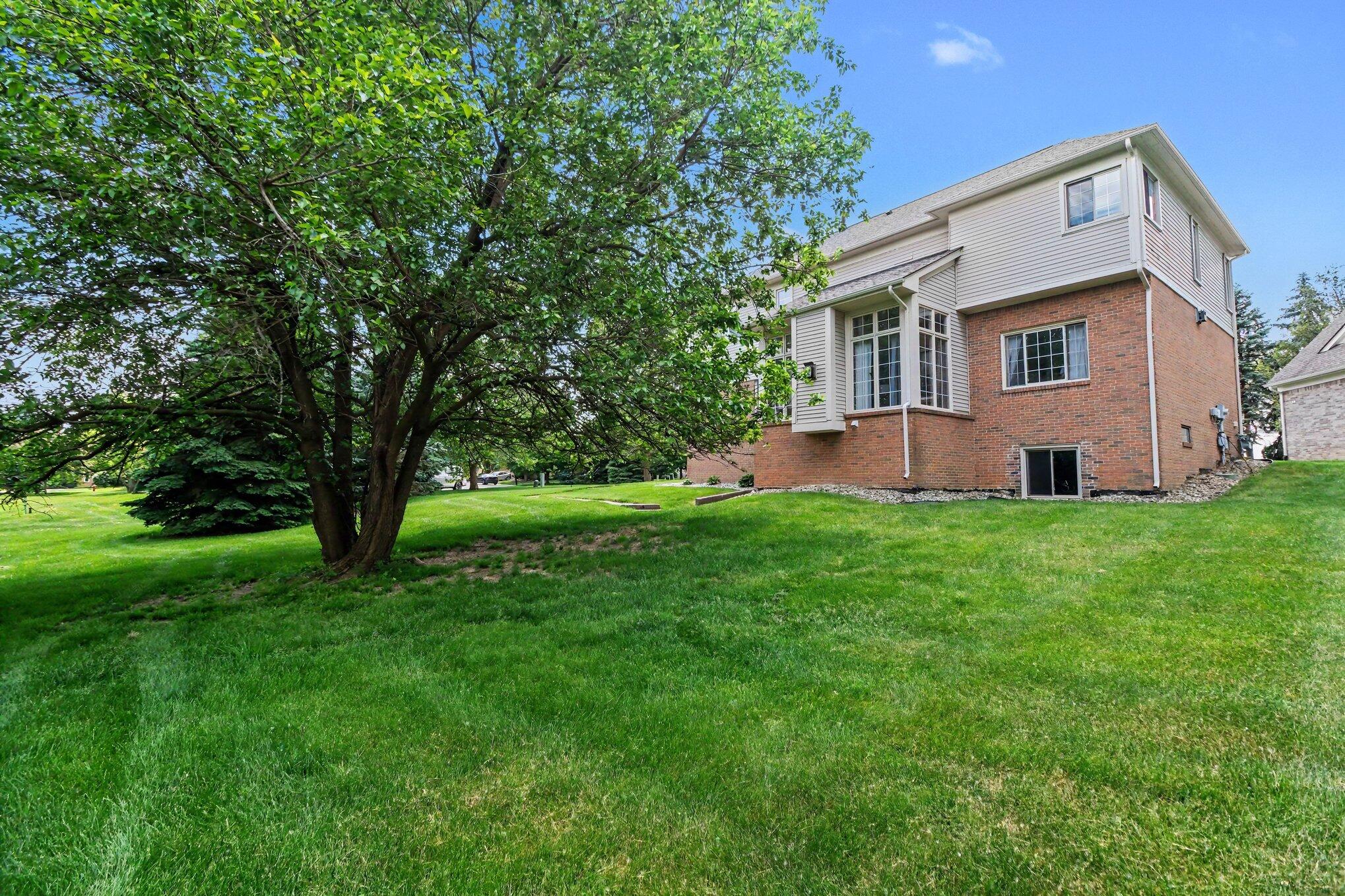 4077 Persimmon Drive