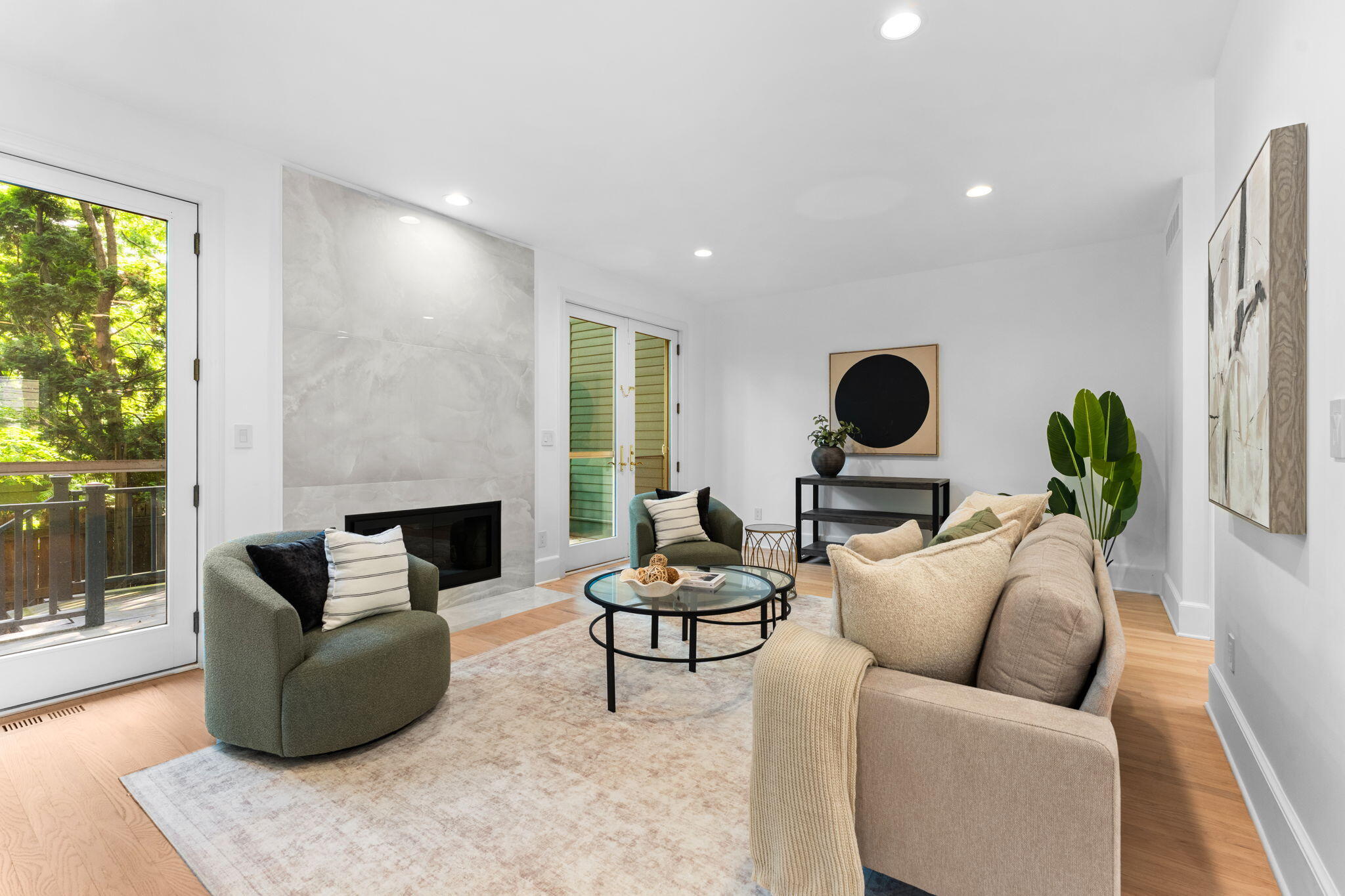 709 N 5th Avenue