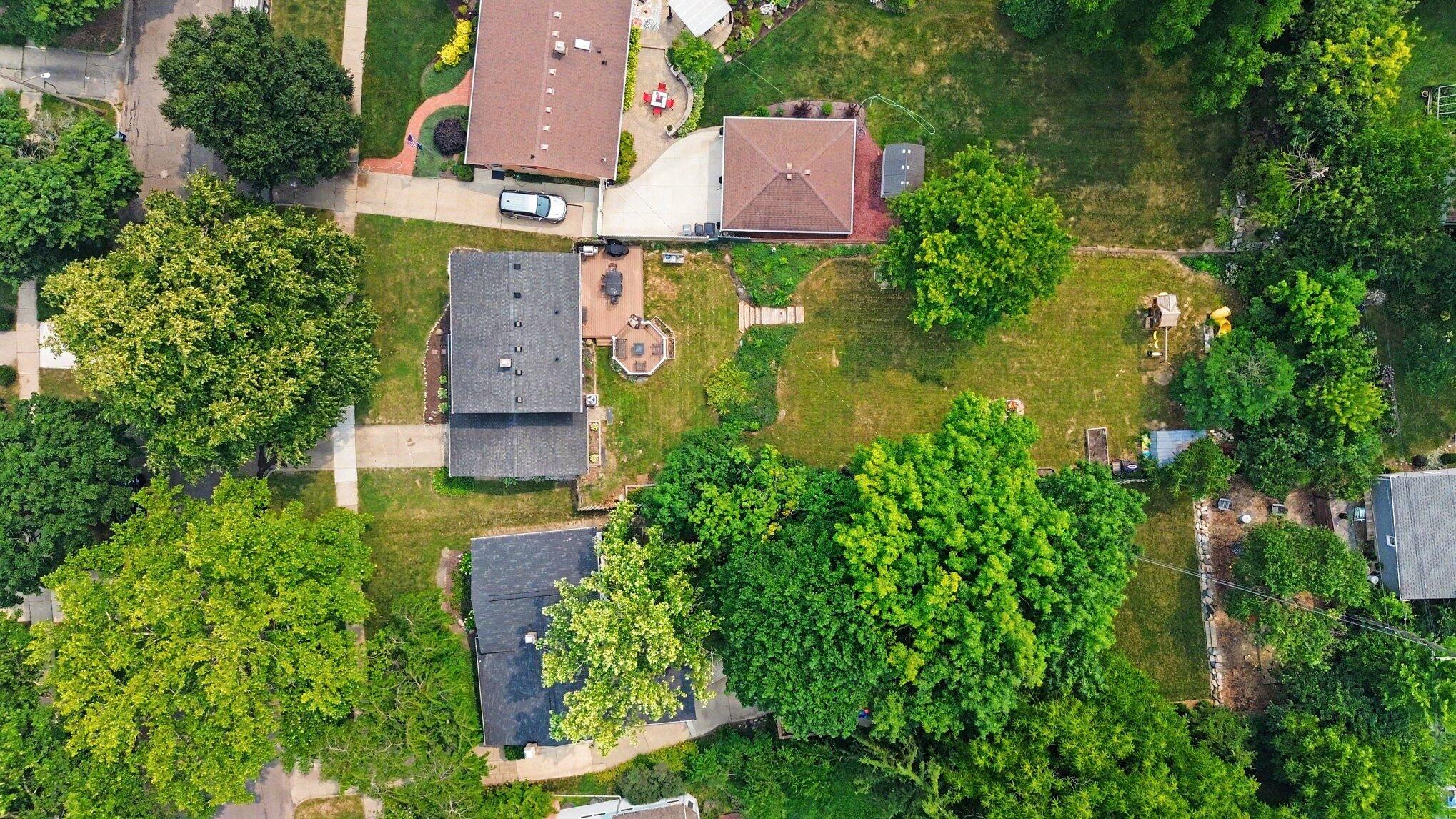 1221 Wines Drive