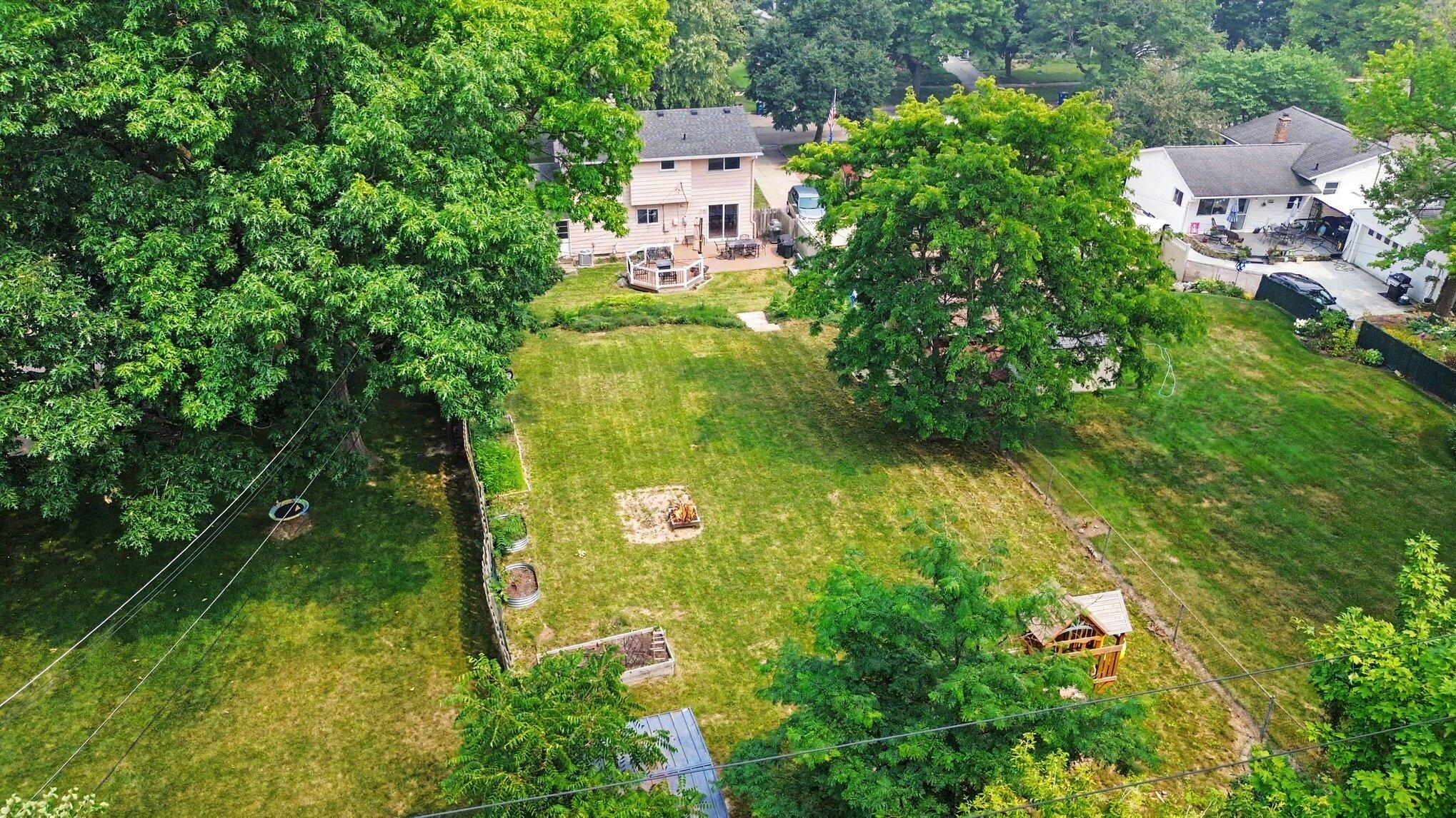1221 Wines Drive