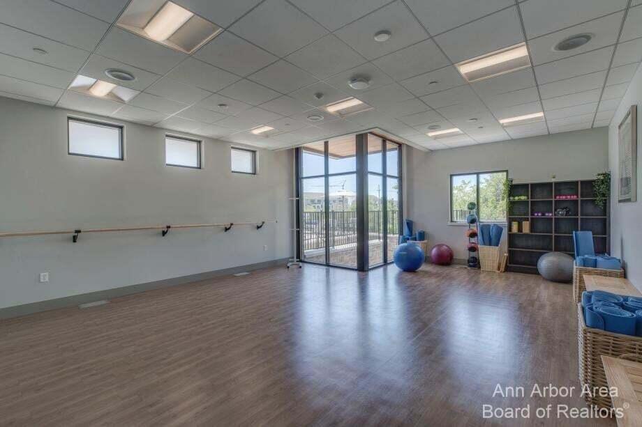 3239 Brackley Drive