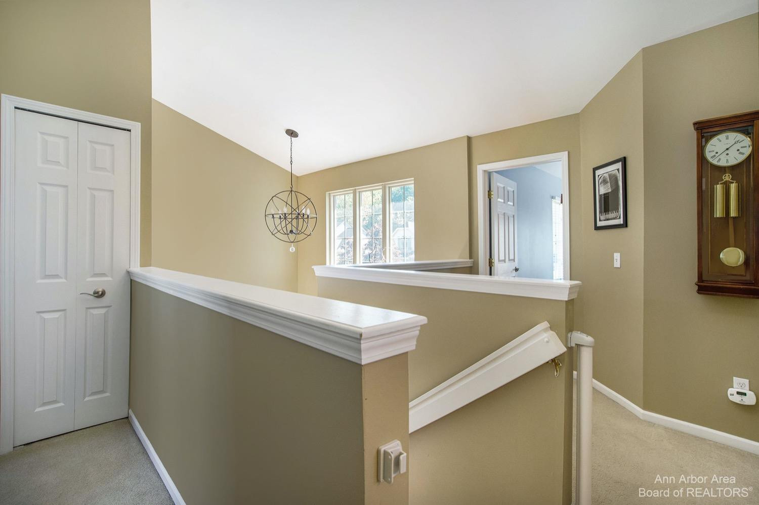 5816 Villa France Avenue