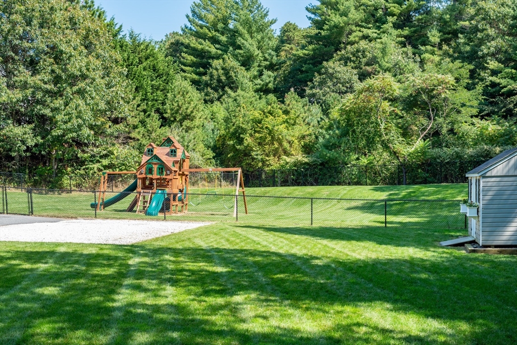 30 Meetinghouse Road