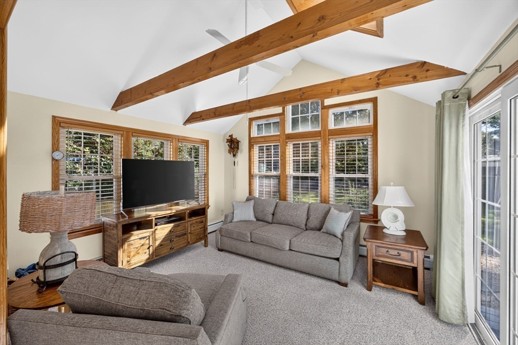 16 Holly Ridge Drive