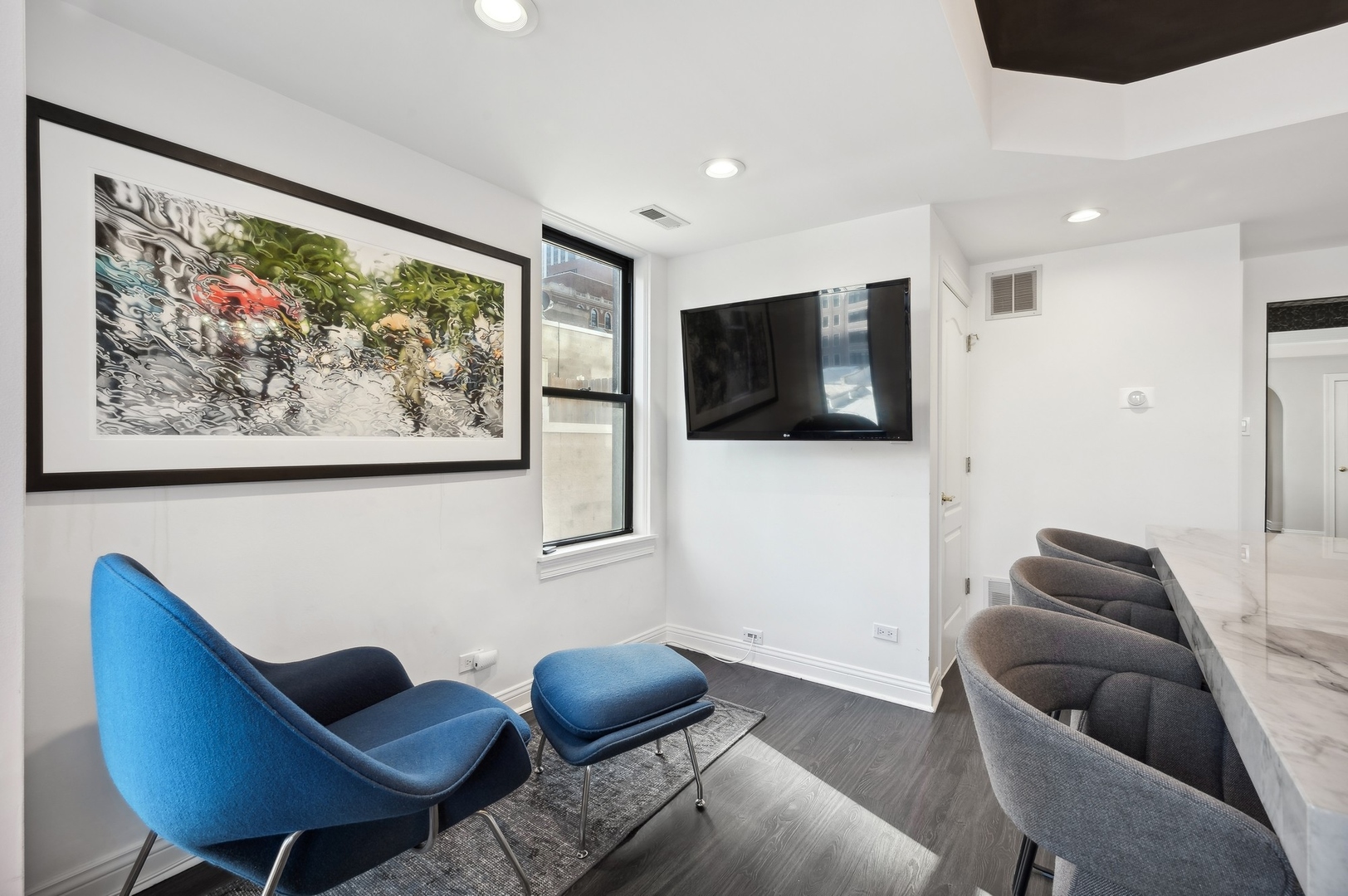 444 W BELMONT Avenue Unit: 6A