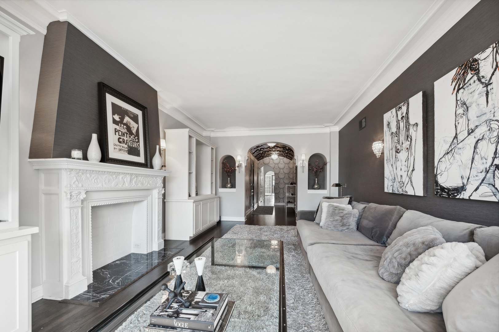 444 W BELMONT Avenue Unit: 6A