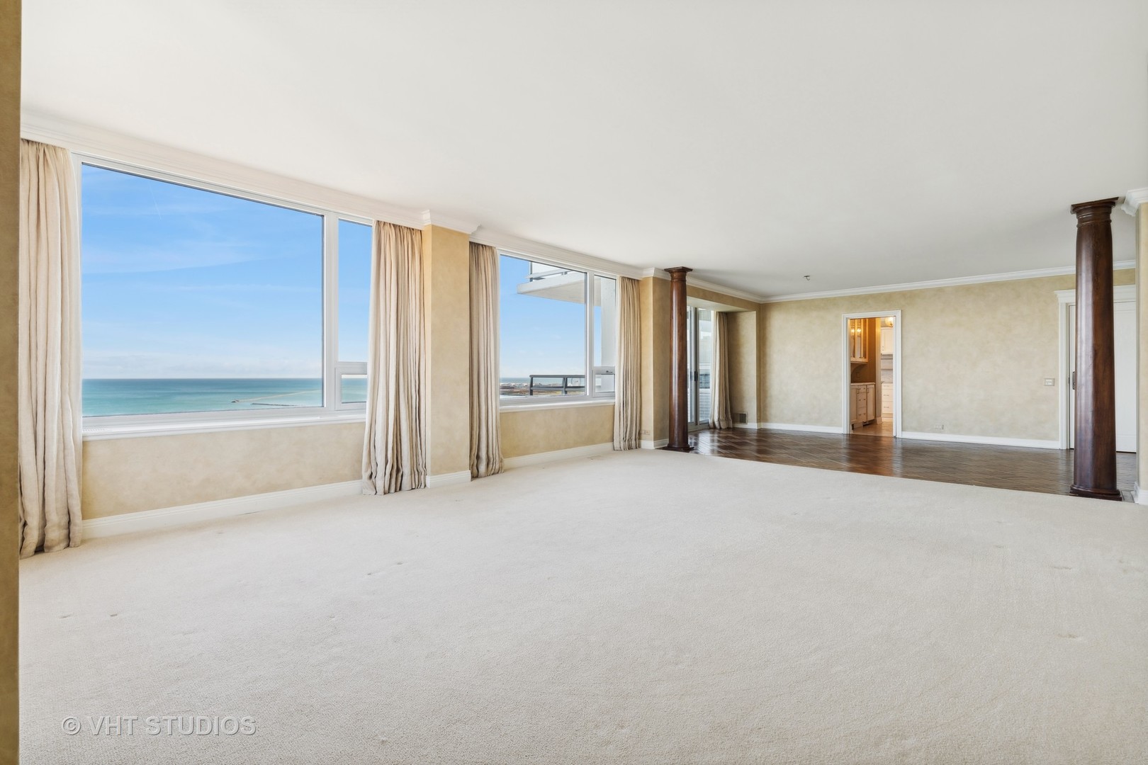 1300 N Lake Shore Drive Unit: 22CD