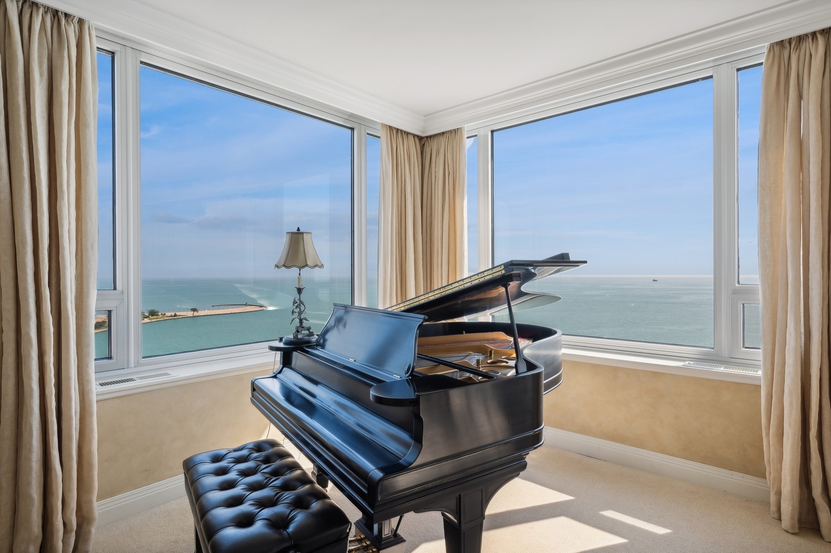 1300 N Lake Shore Drive Unit: 22CD