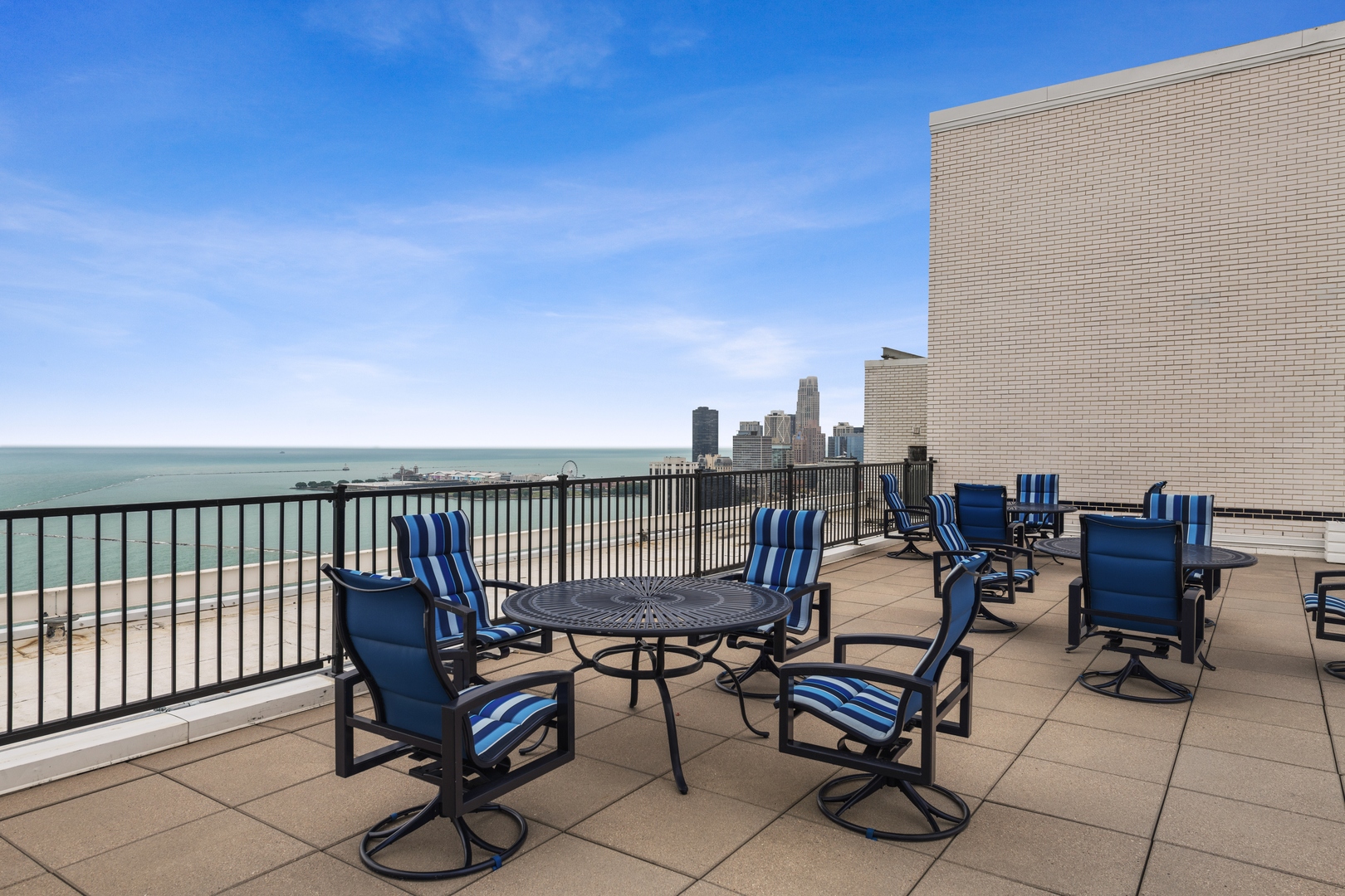 1300 N Lake Shore Drive Unit: 22CD